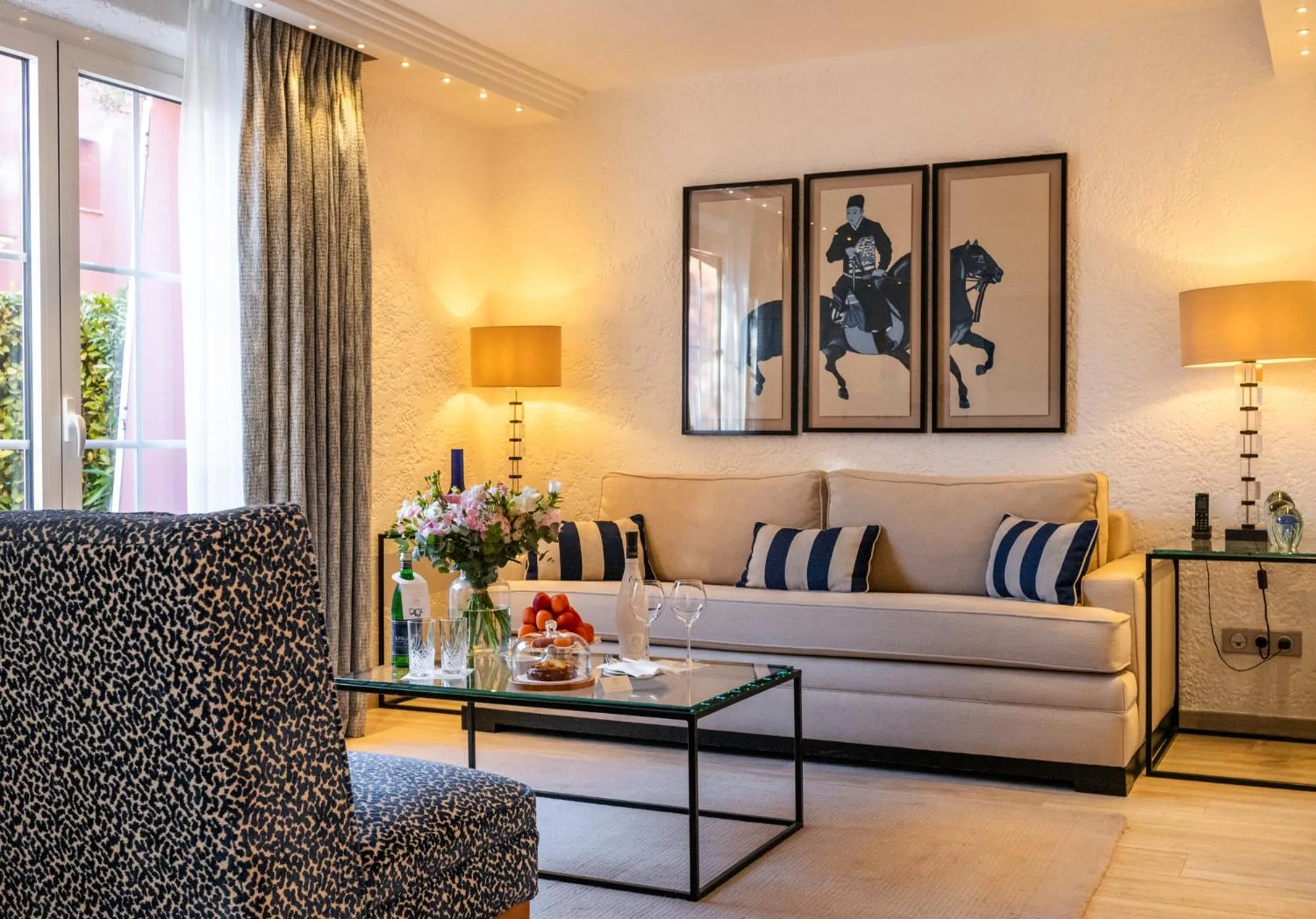 Living room in Hotel Byblos Saint-Tropez