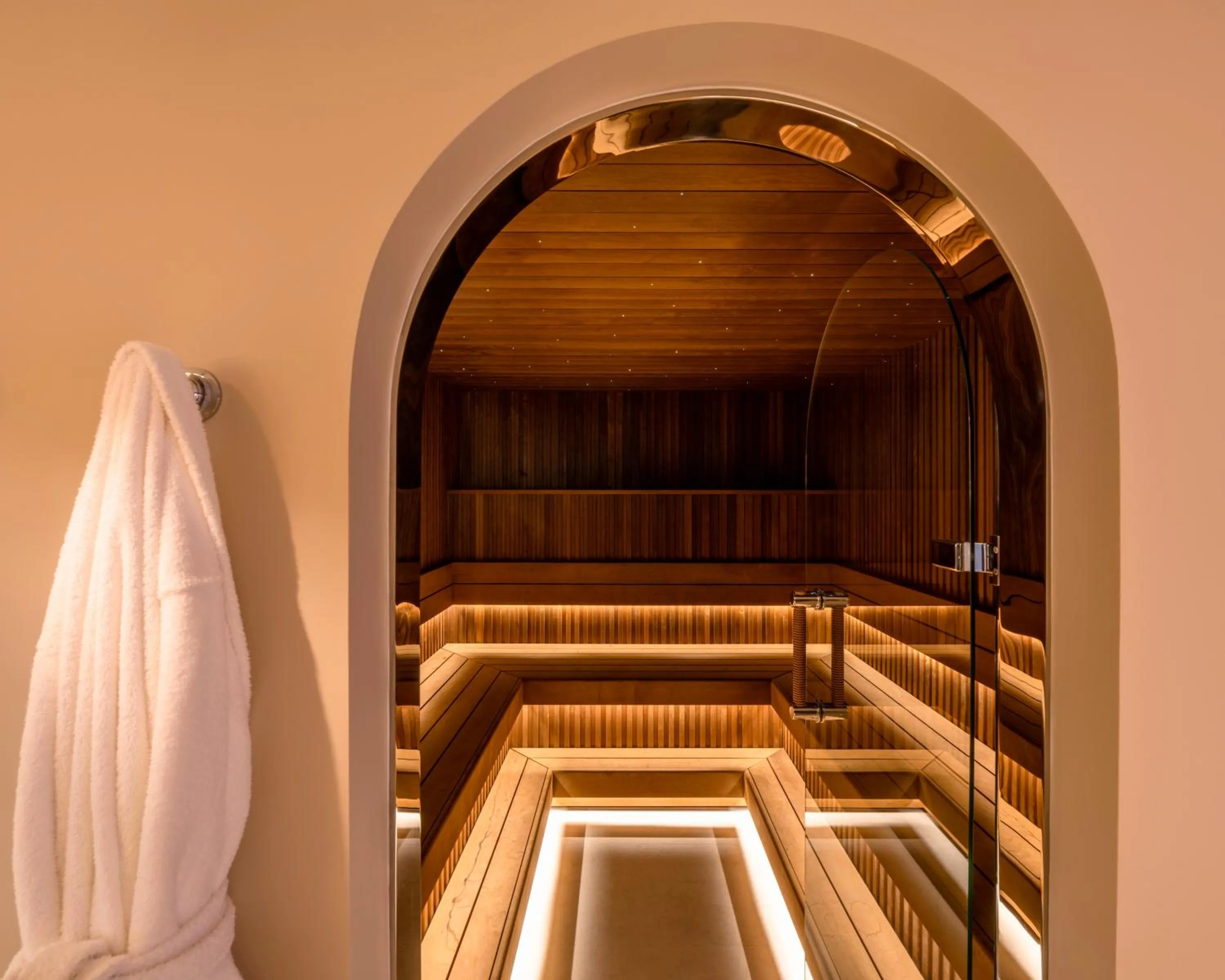 Sauna in Hotel Byblos Saint-Tropez