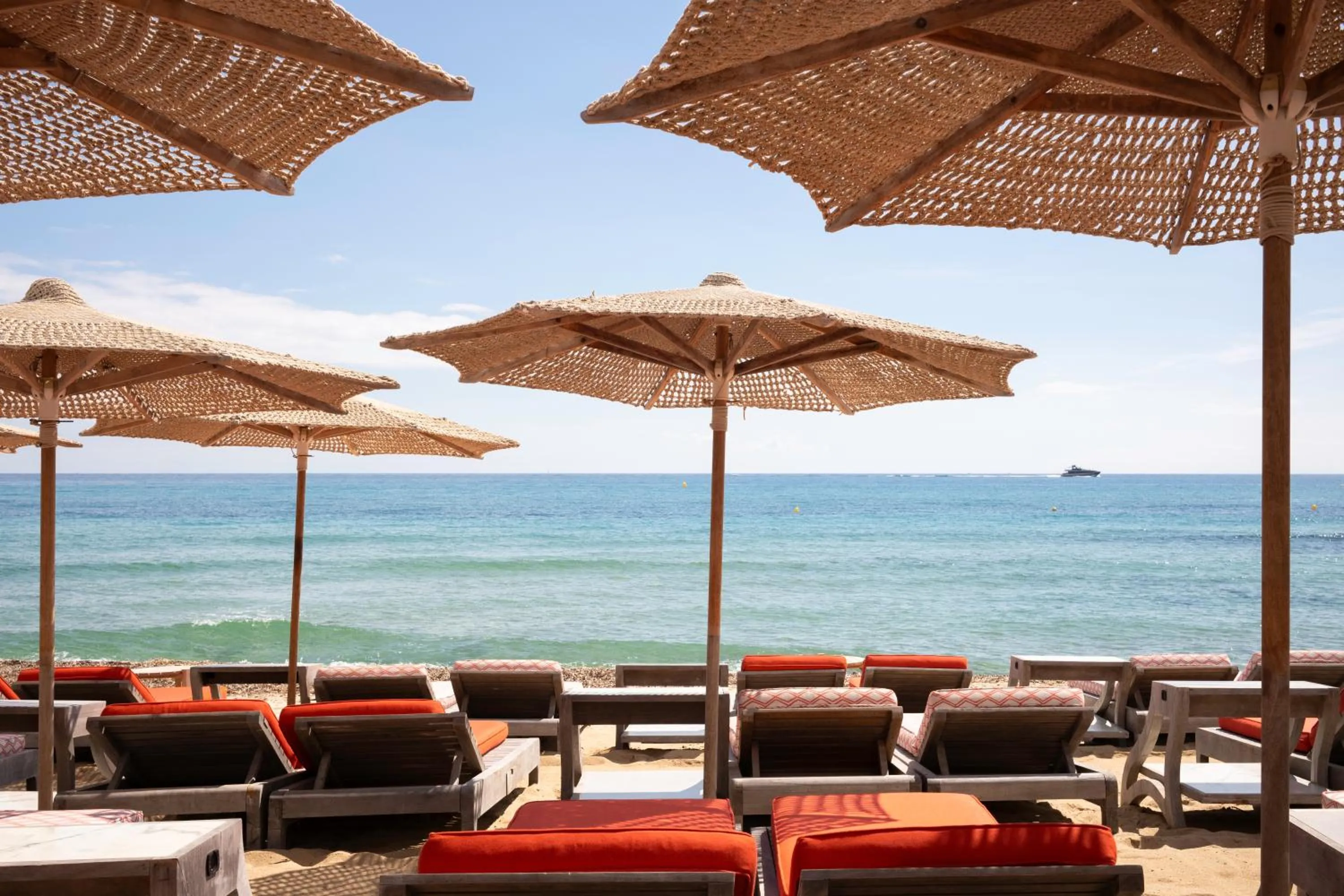 Beach in Hotel Byblos Saint-Tropez