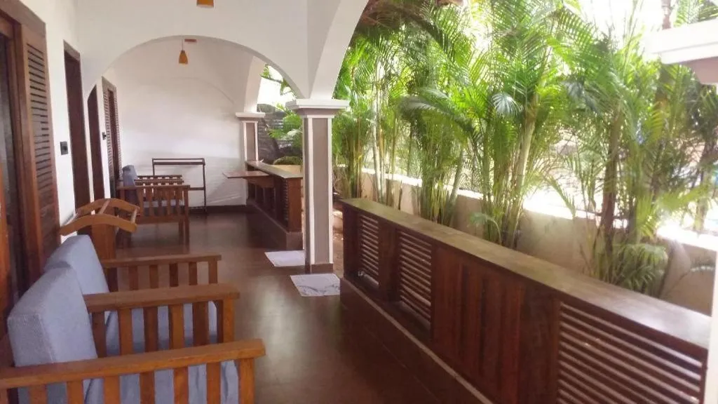 Dunhill Beach Resort