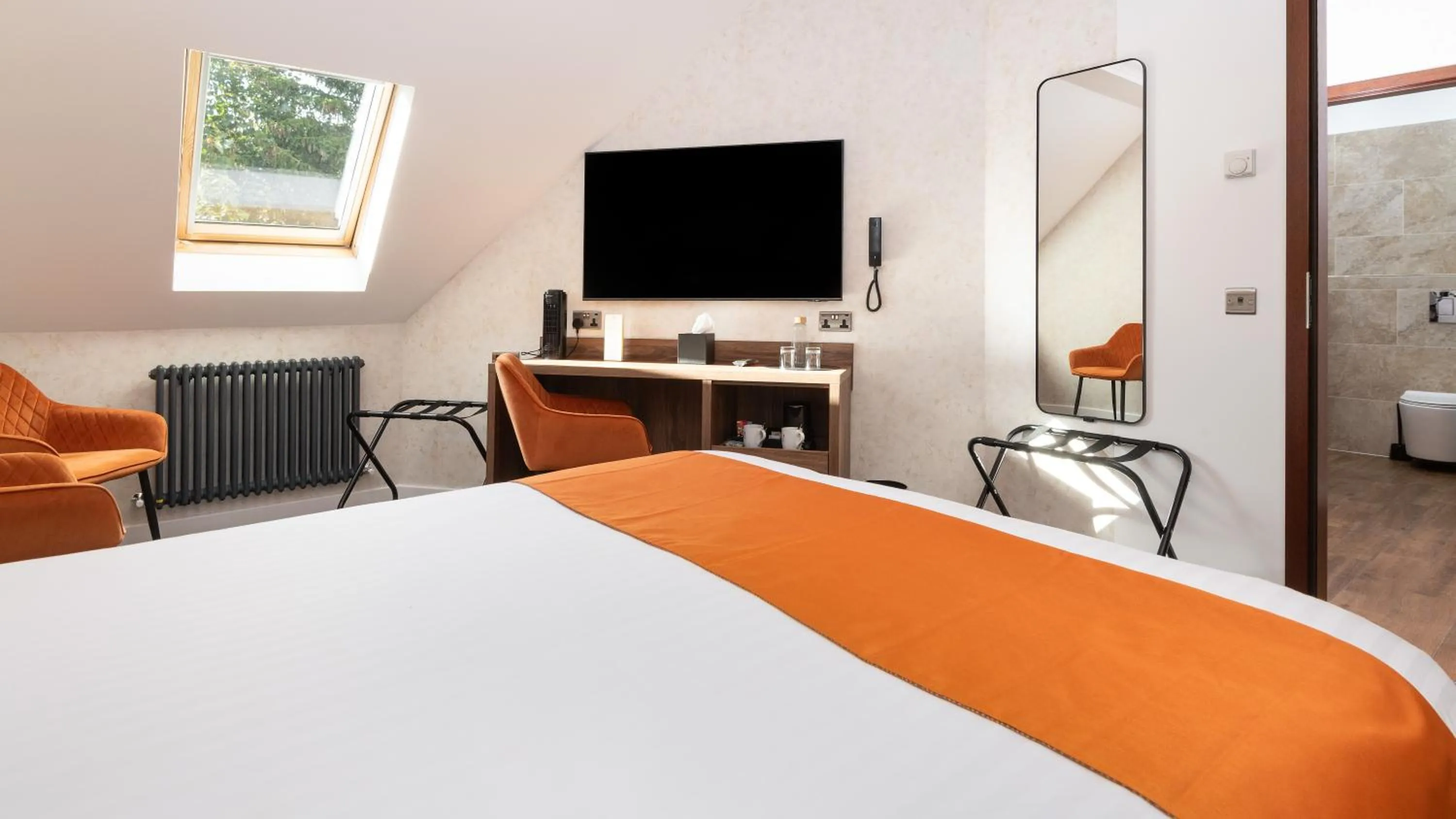 Bedroom, Bed in Westlands of Pitlochry