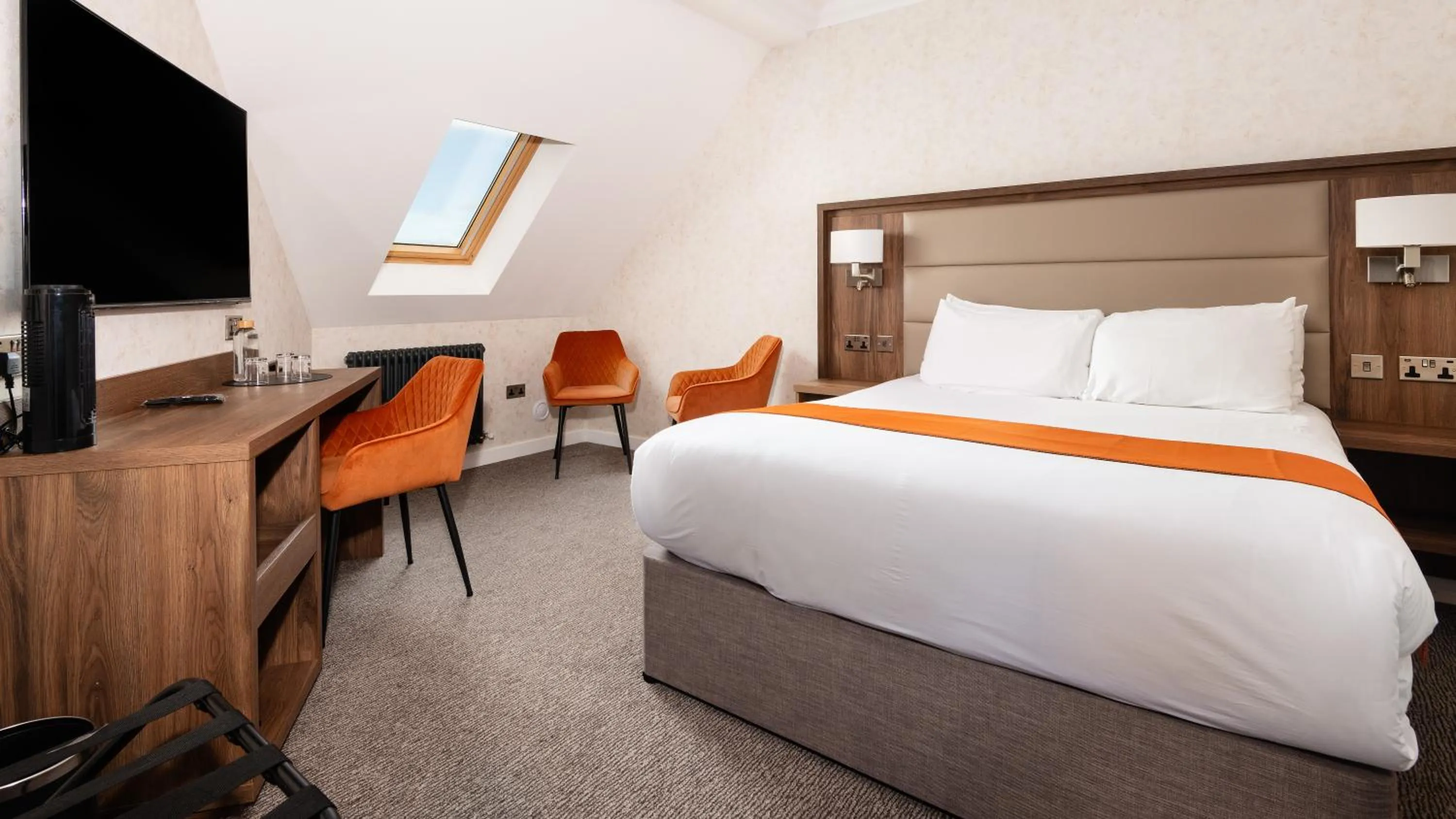 Bedroom, Bed in Westlands of Pitlochry