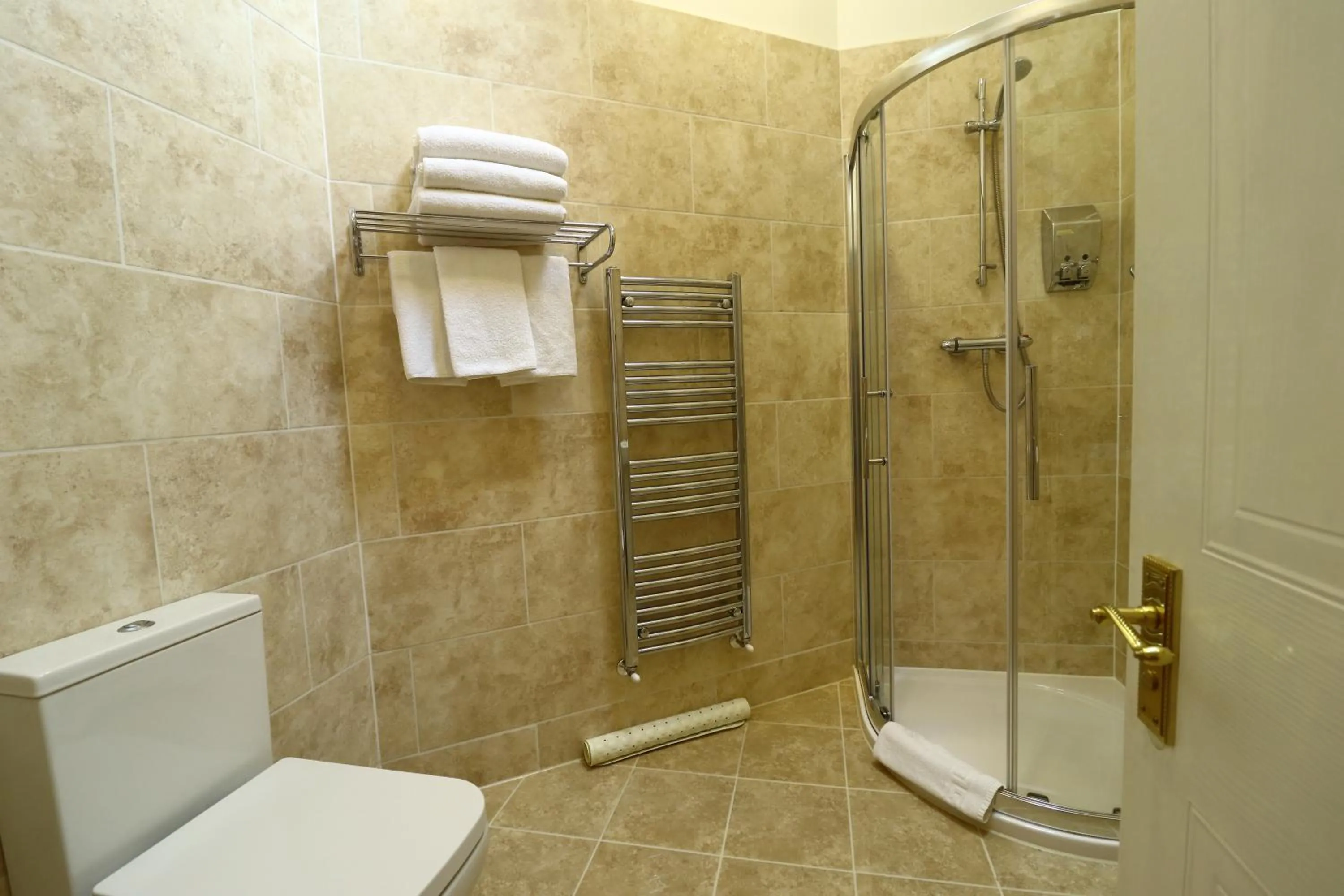 Bathroom in Westlands of Pitlochry