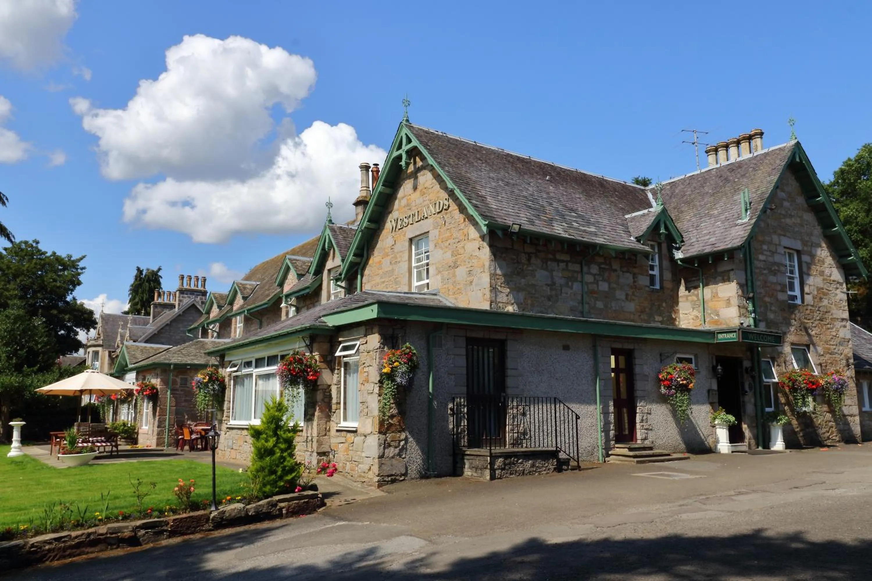 Property building in Westlands of Pitlochry