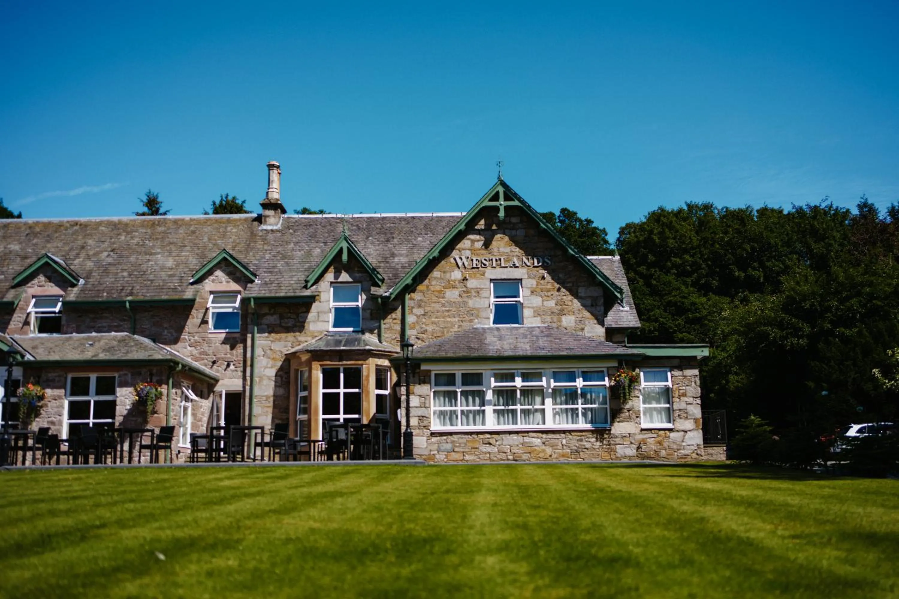 Property building in Westlands of Pitlochry