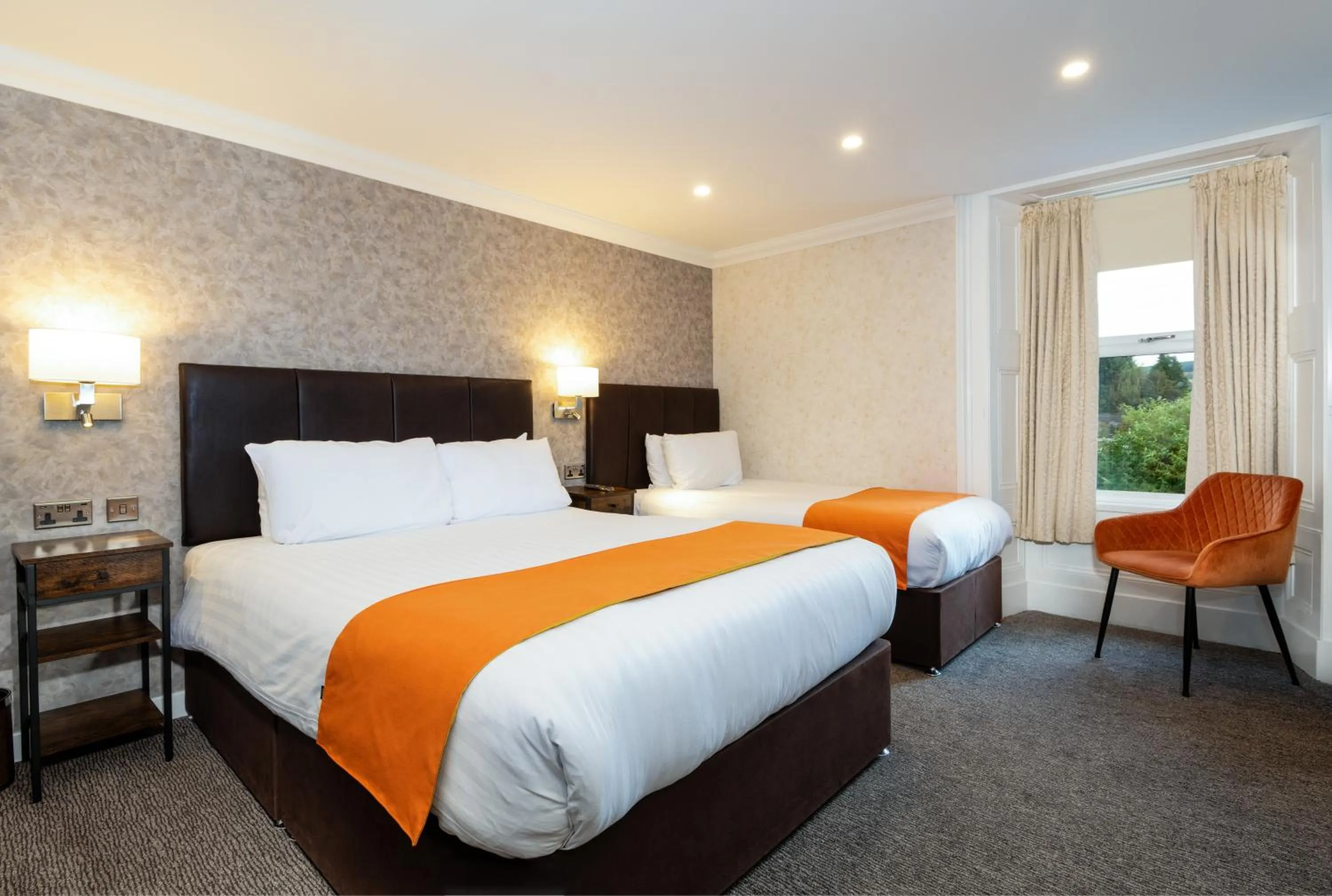 Bedroom, Bed in Westlands of Pitlochry