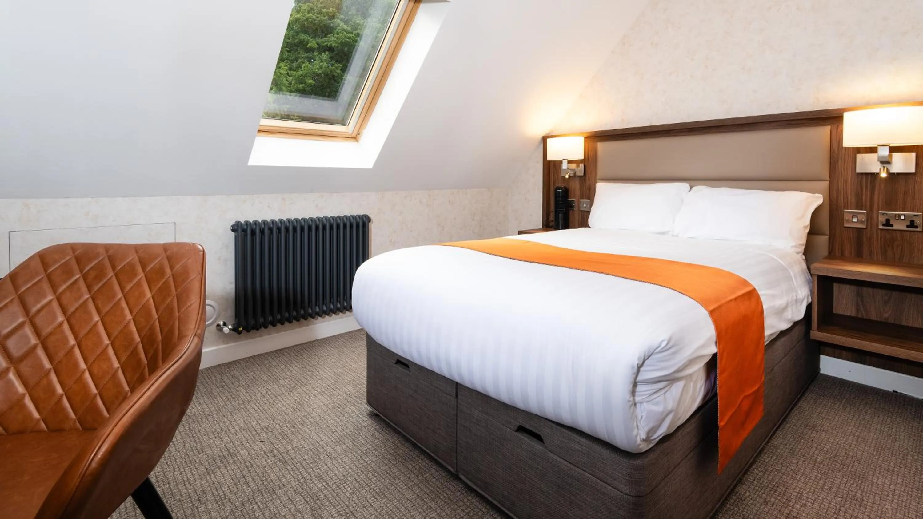 Bedroom, Bed in Westlands of Pitlochry