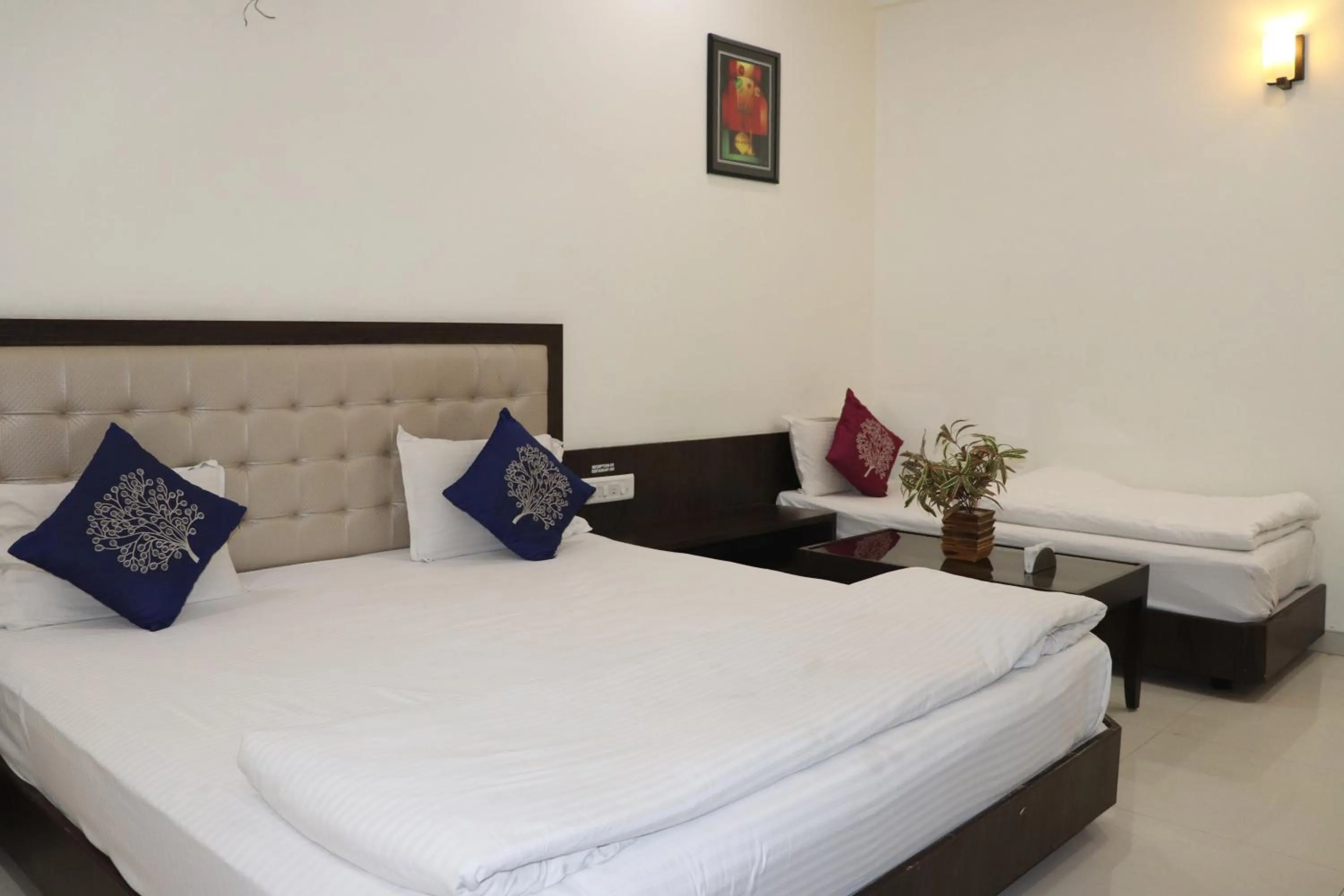 Bed in Hotel Sai Shubham