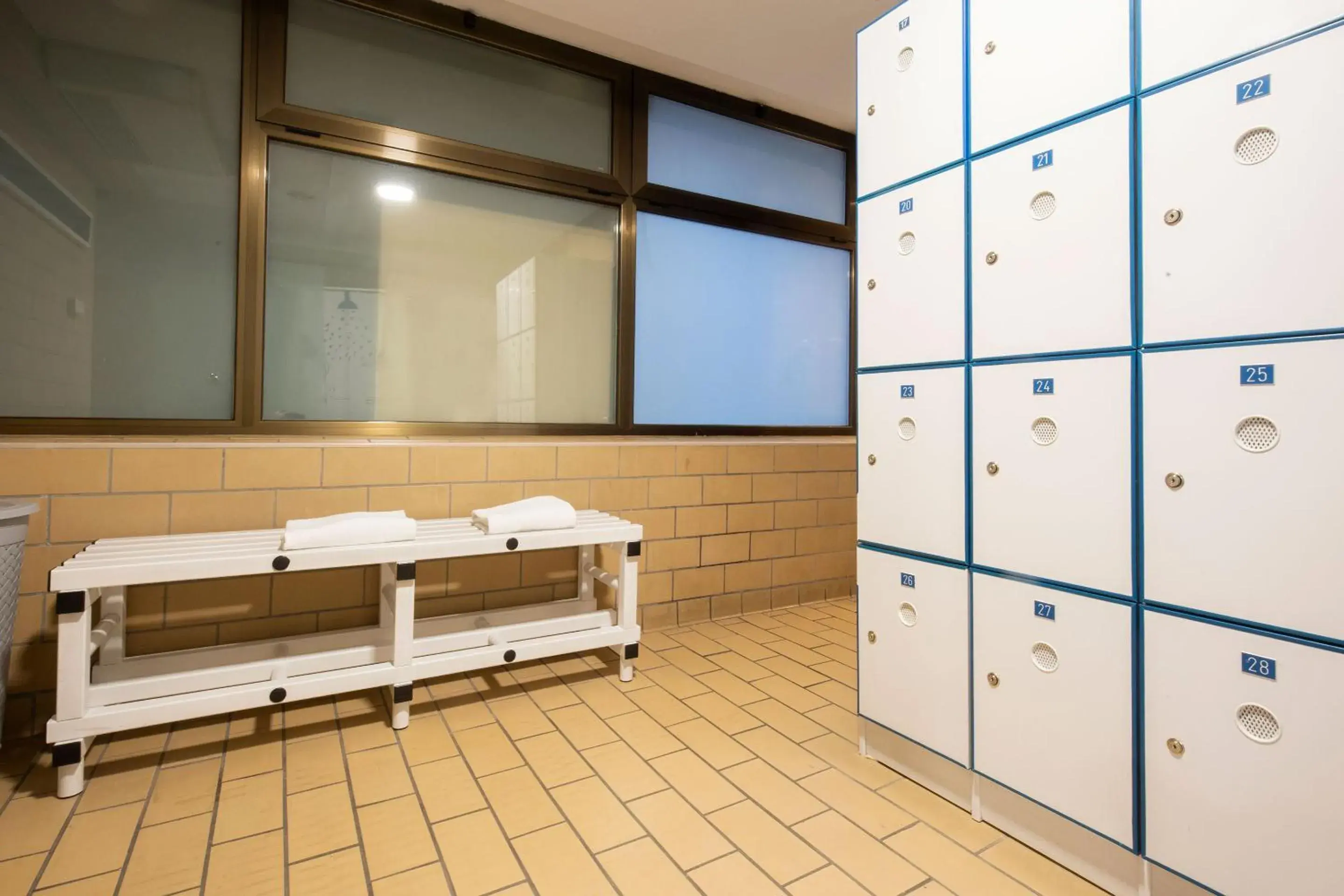 Fitness centre/facilities in Hotel Cervol by Nexta Fitness centre/facilities in Hotel Cervol by Nexta