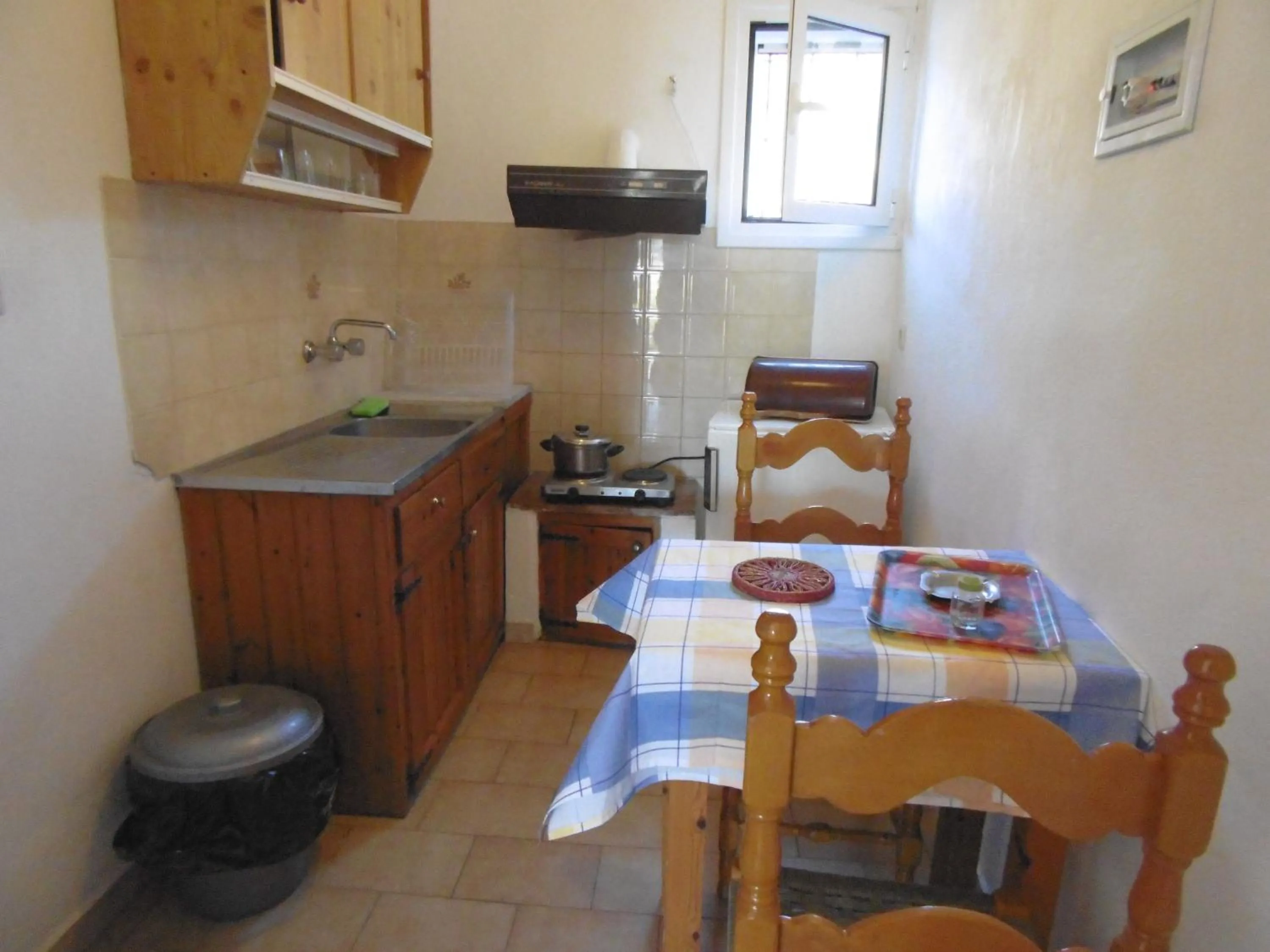 Kitchen or kitchenette in Apartments Elli - Nikos