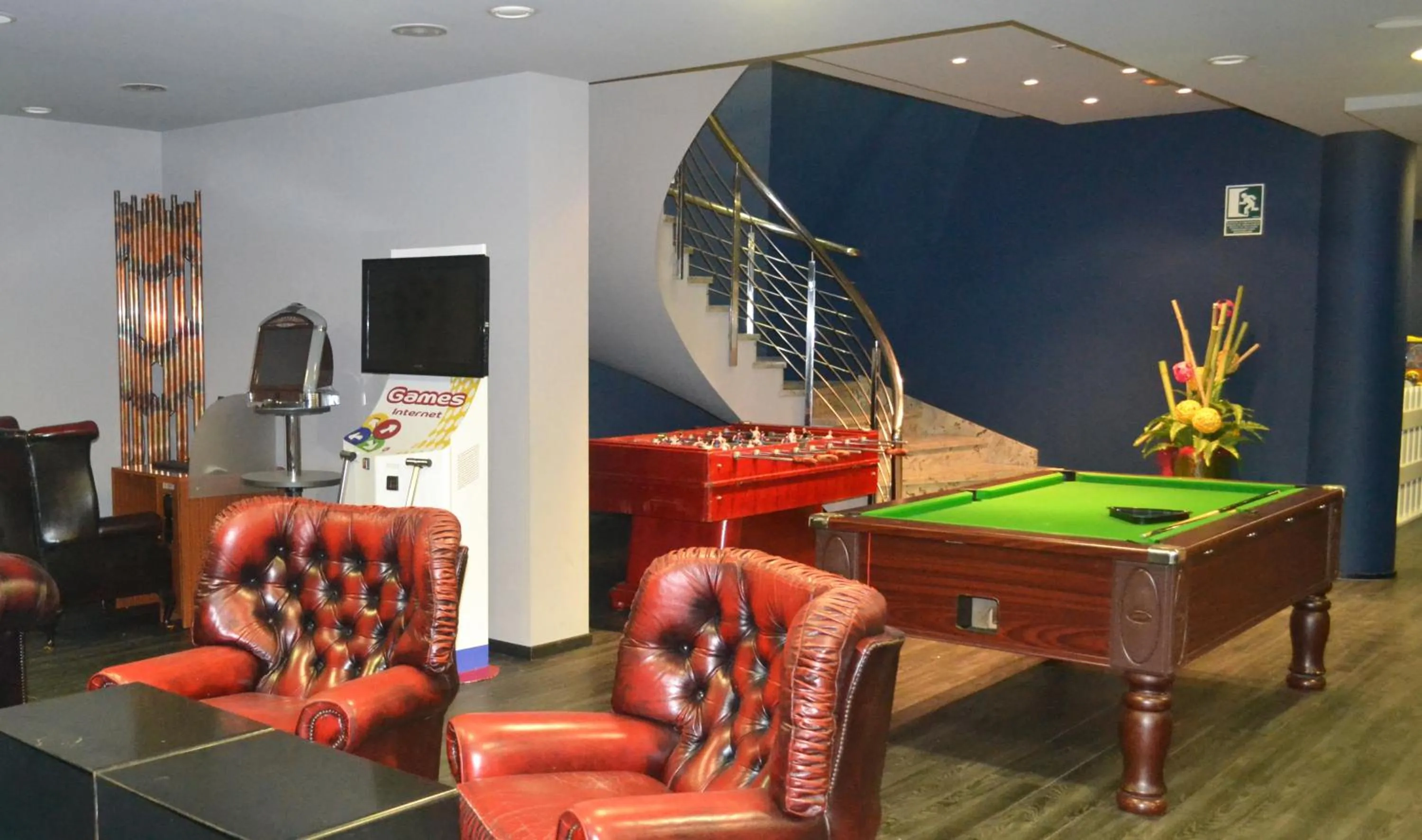 Communal lounge/ TV room in Pierre & Vacances Pas de la Casa Alaska