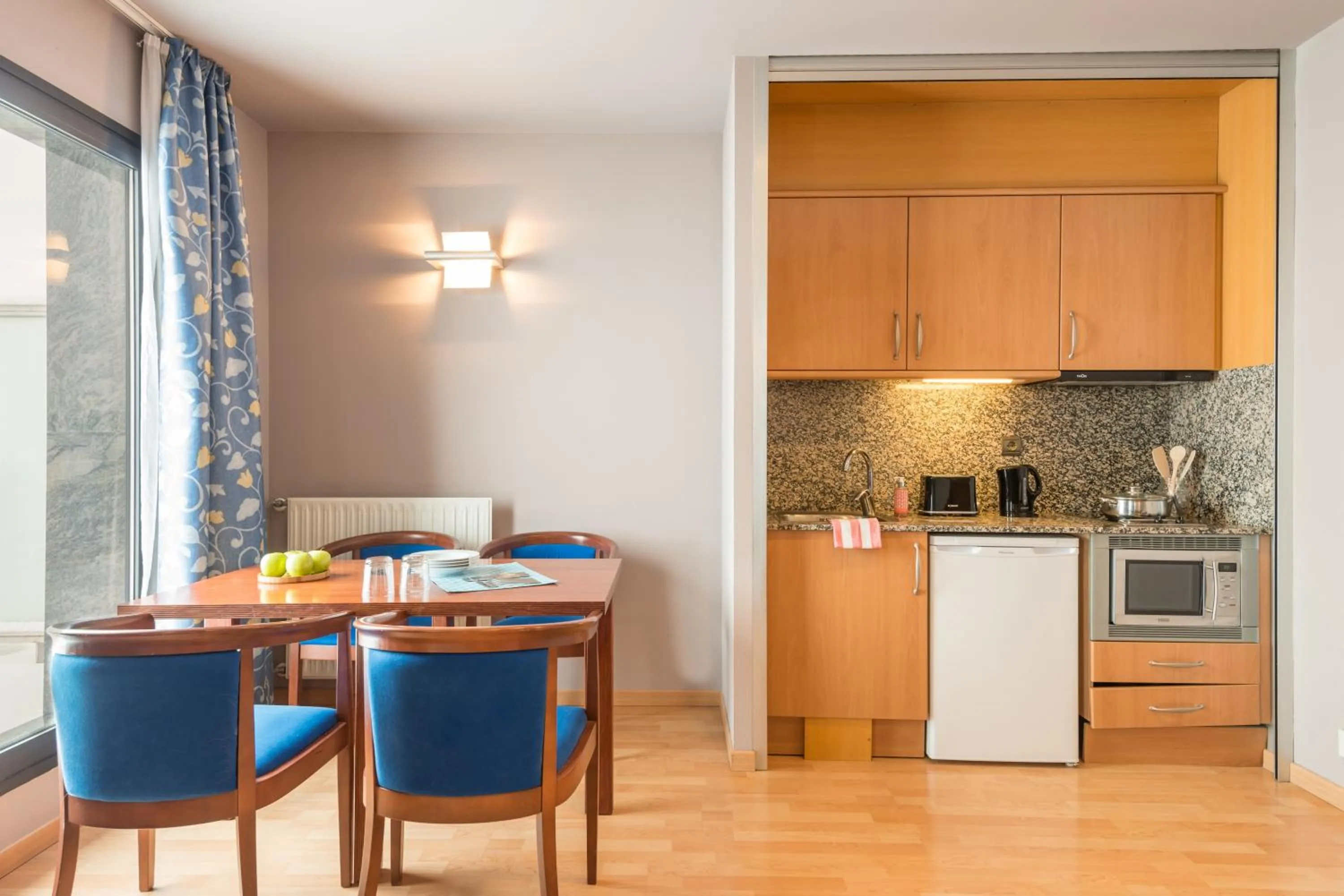 Living room in Pierre & Vacances Pas de la Casa Alaska