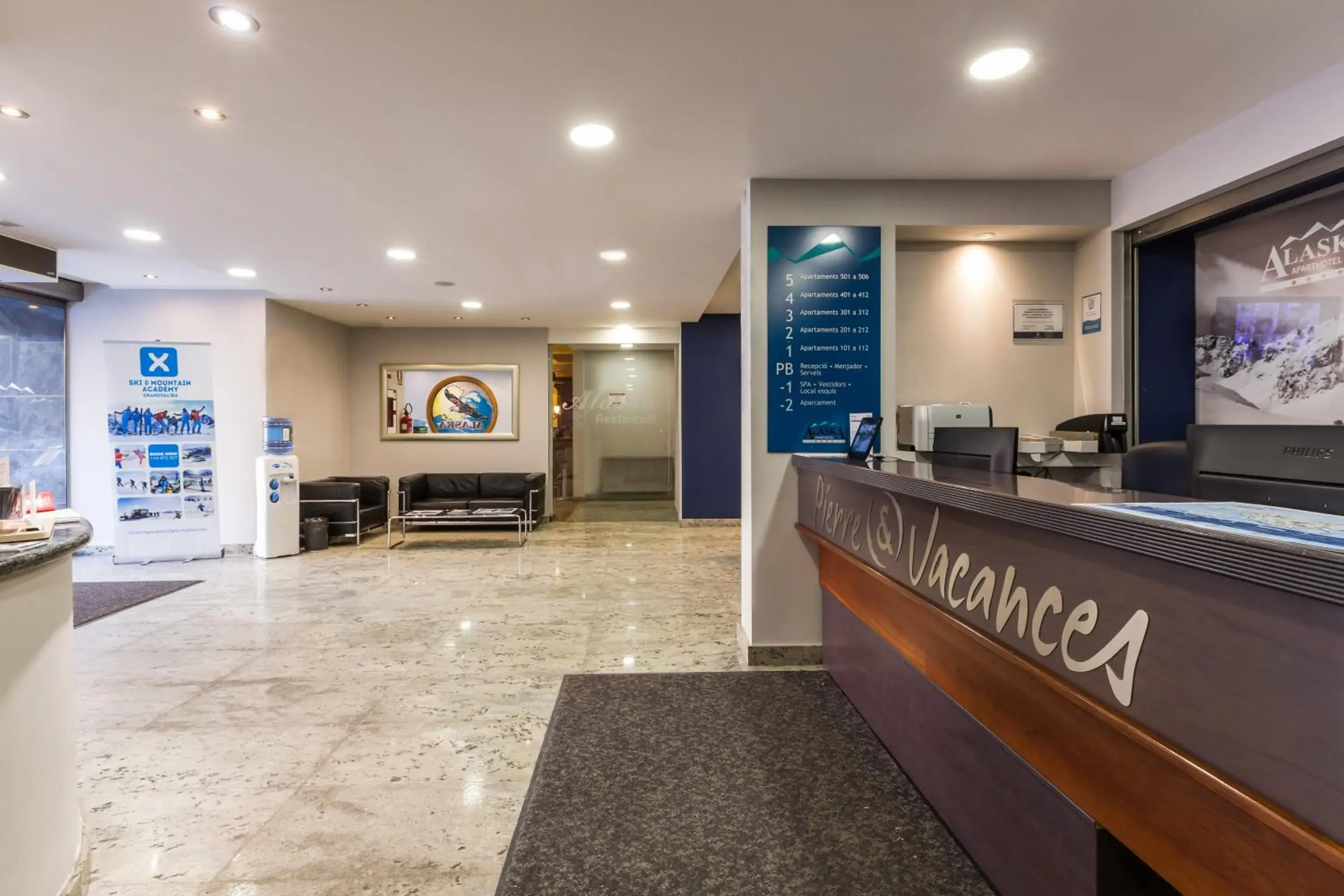 Lobby or reception in Pierre & Vacances Pas de la Casa Alaska Lobby or reception in Pierre & Vacances Pas de la Casa Alaska