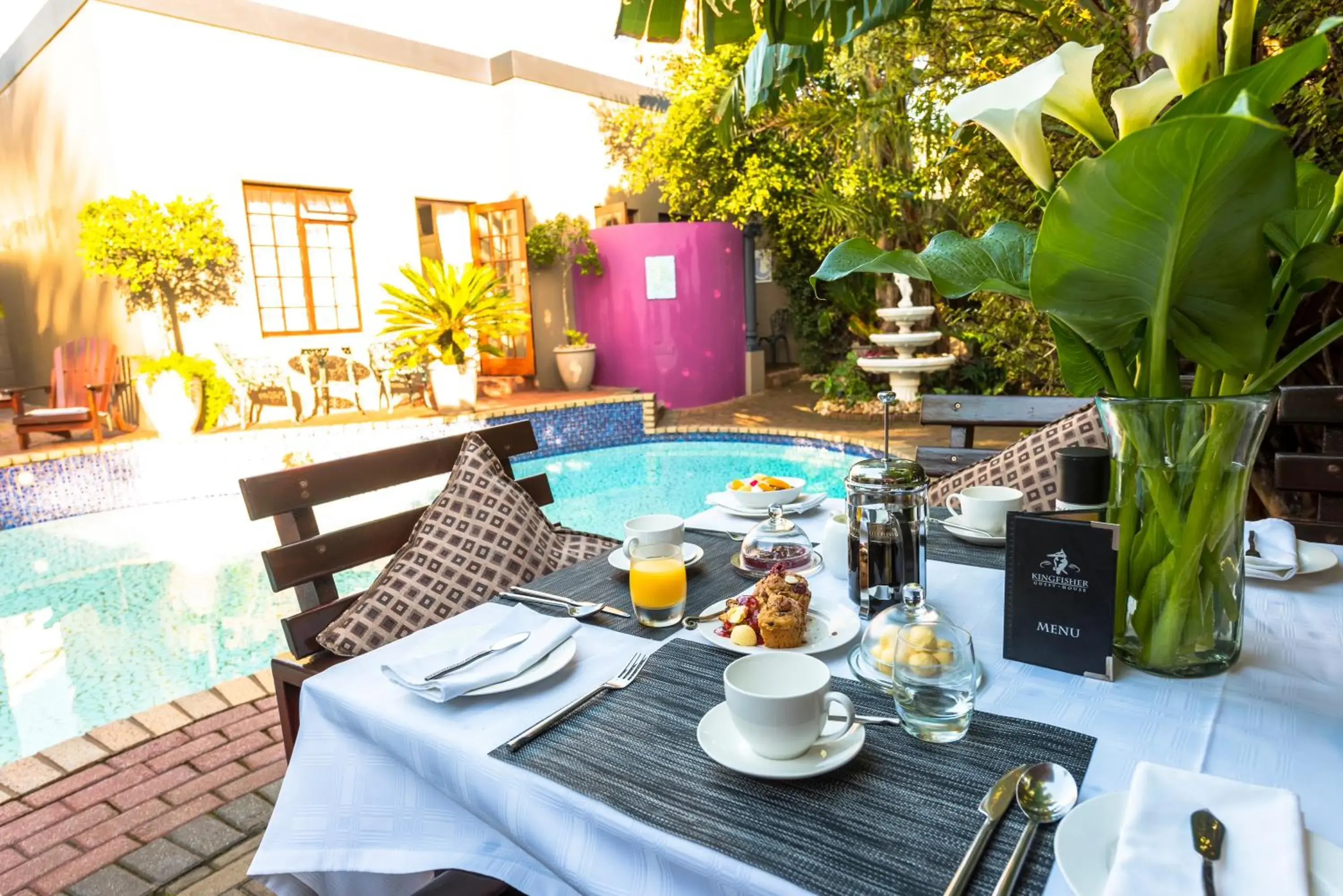 Food and drinks in Kingfisher GuestHouse Food and drinks in Kingfisher GuestHouse