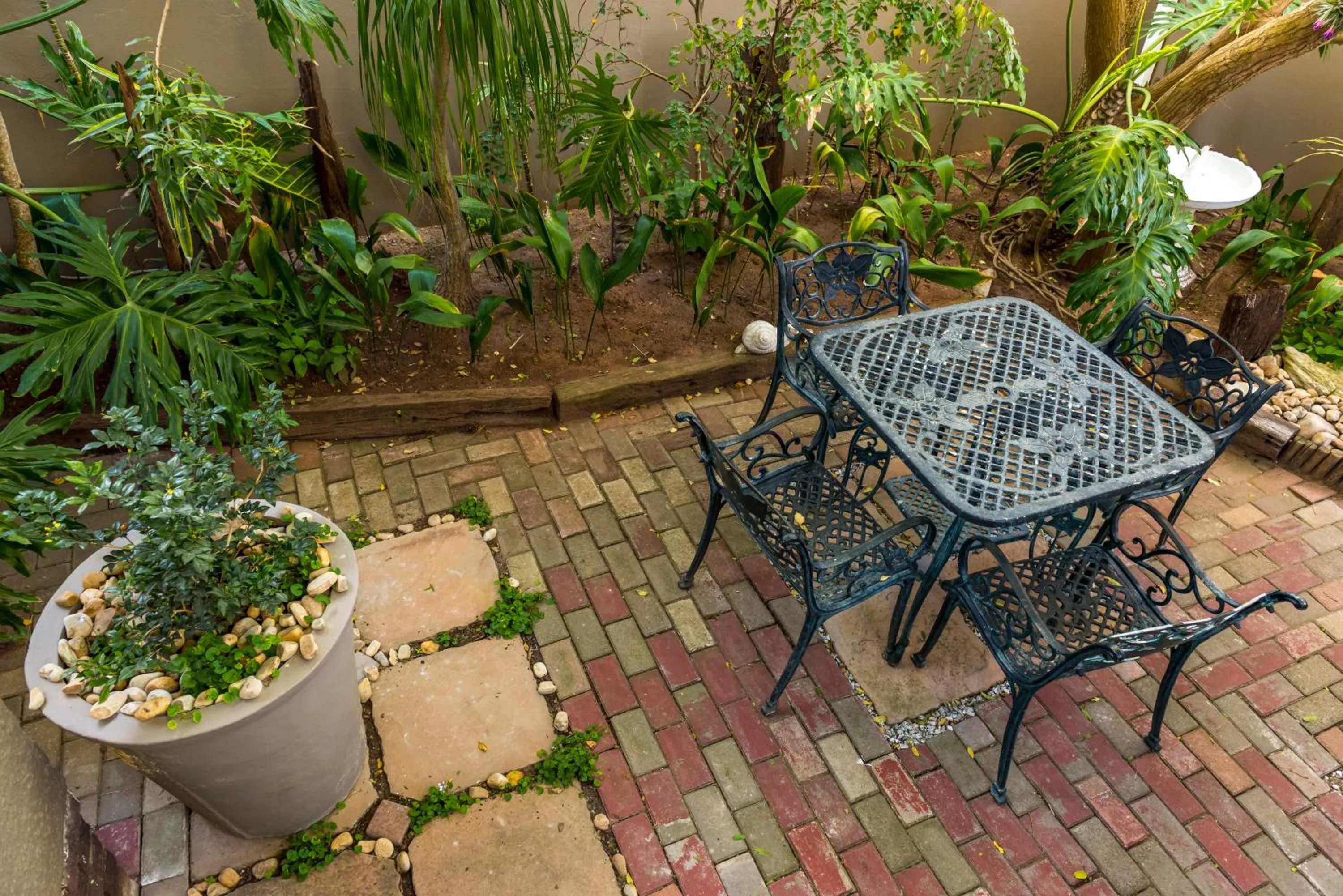 Balcony/Terrace in Kingfisher GuestHouse