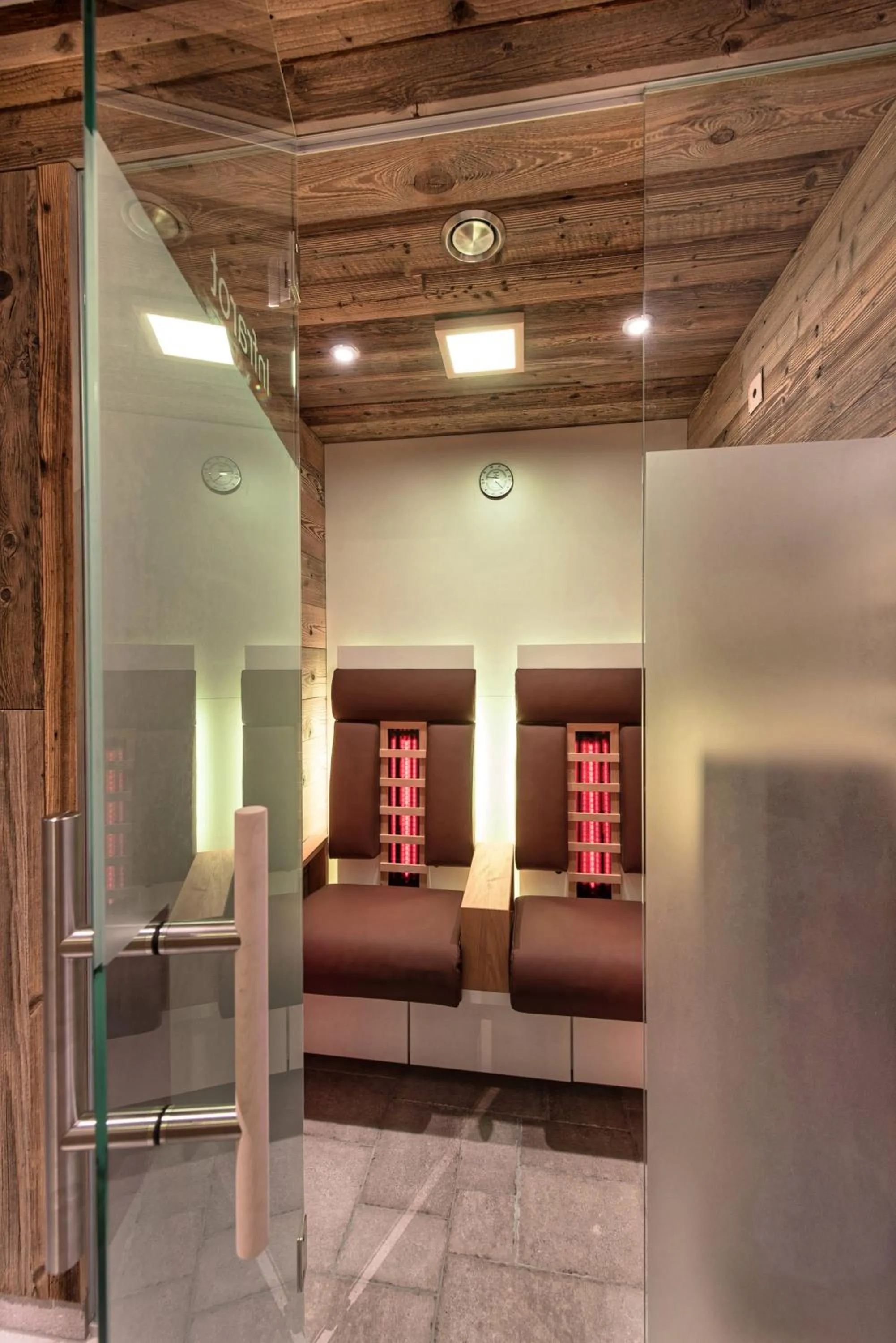 Sauna in Apart Forum