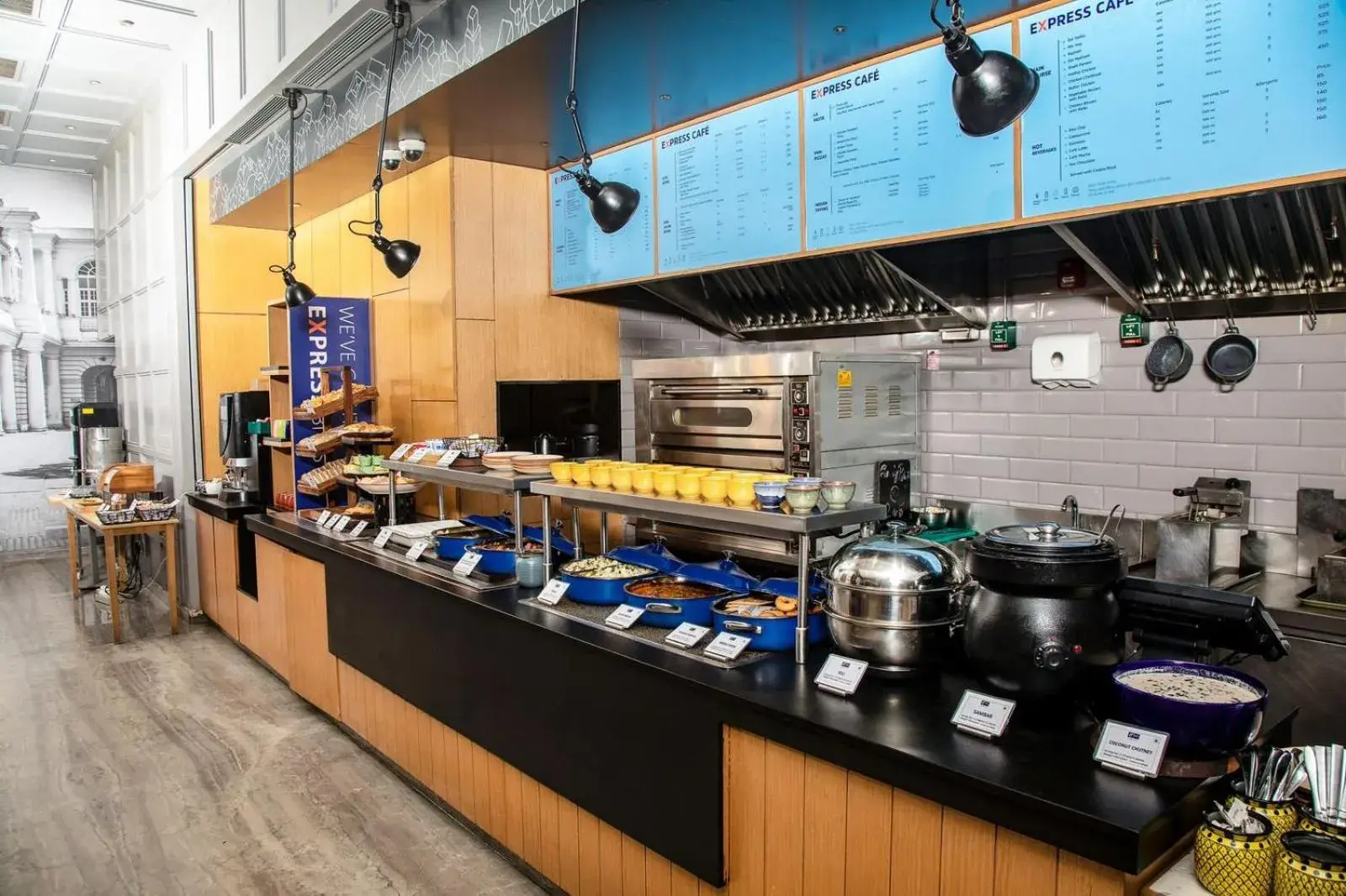 Restaurant/places to eat in Holiday Inn Express Chennai OMR Thoraipakkam by IHG Restaurant/places to eat in Holiday Inn Express Chennai OMR Thoraipakkam by IHG