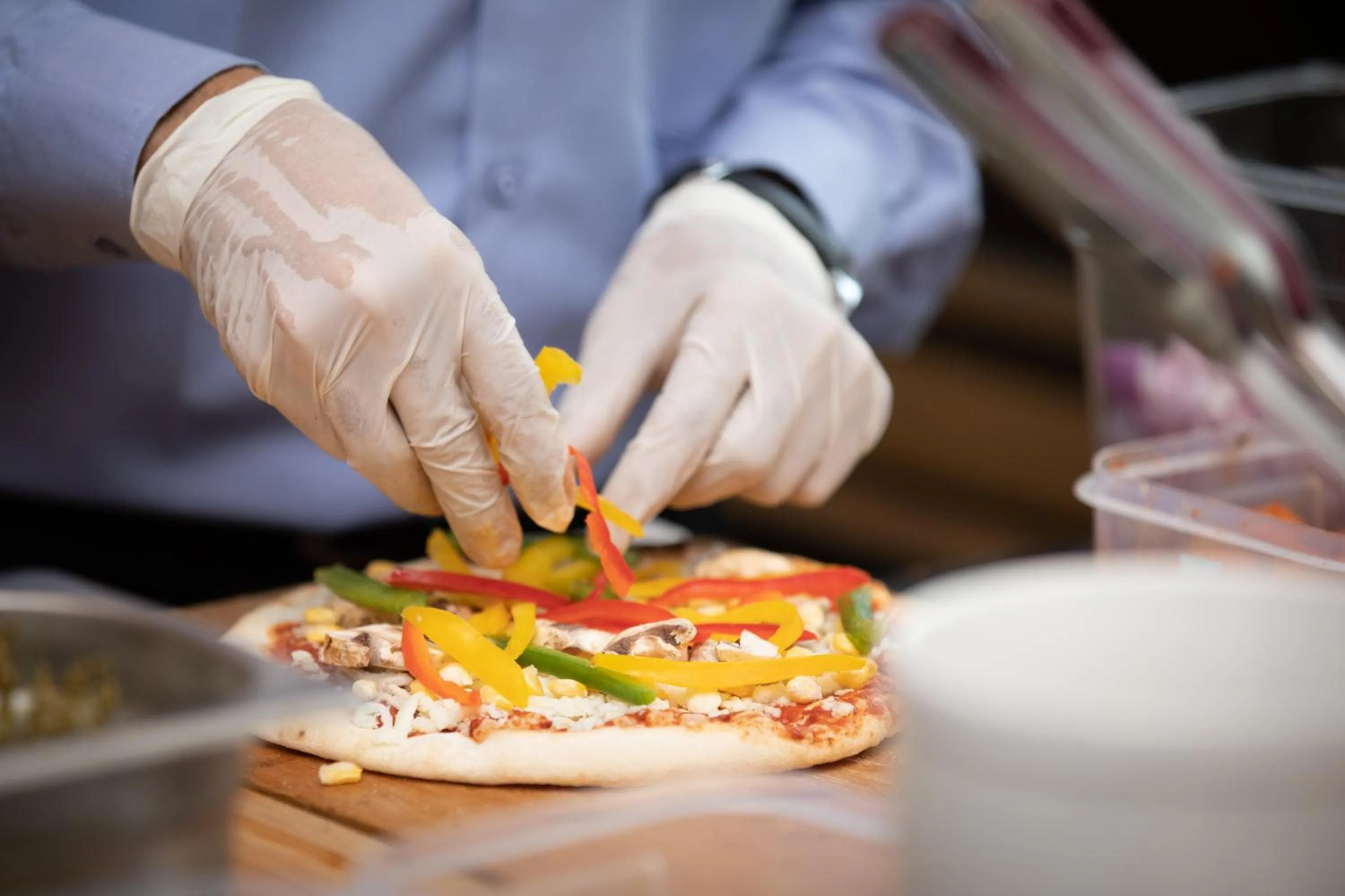 Restaurant/places to eat in Holiday Inn Express Chennai OMR Thoraipakkam by IHG