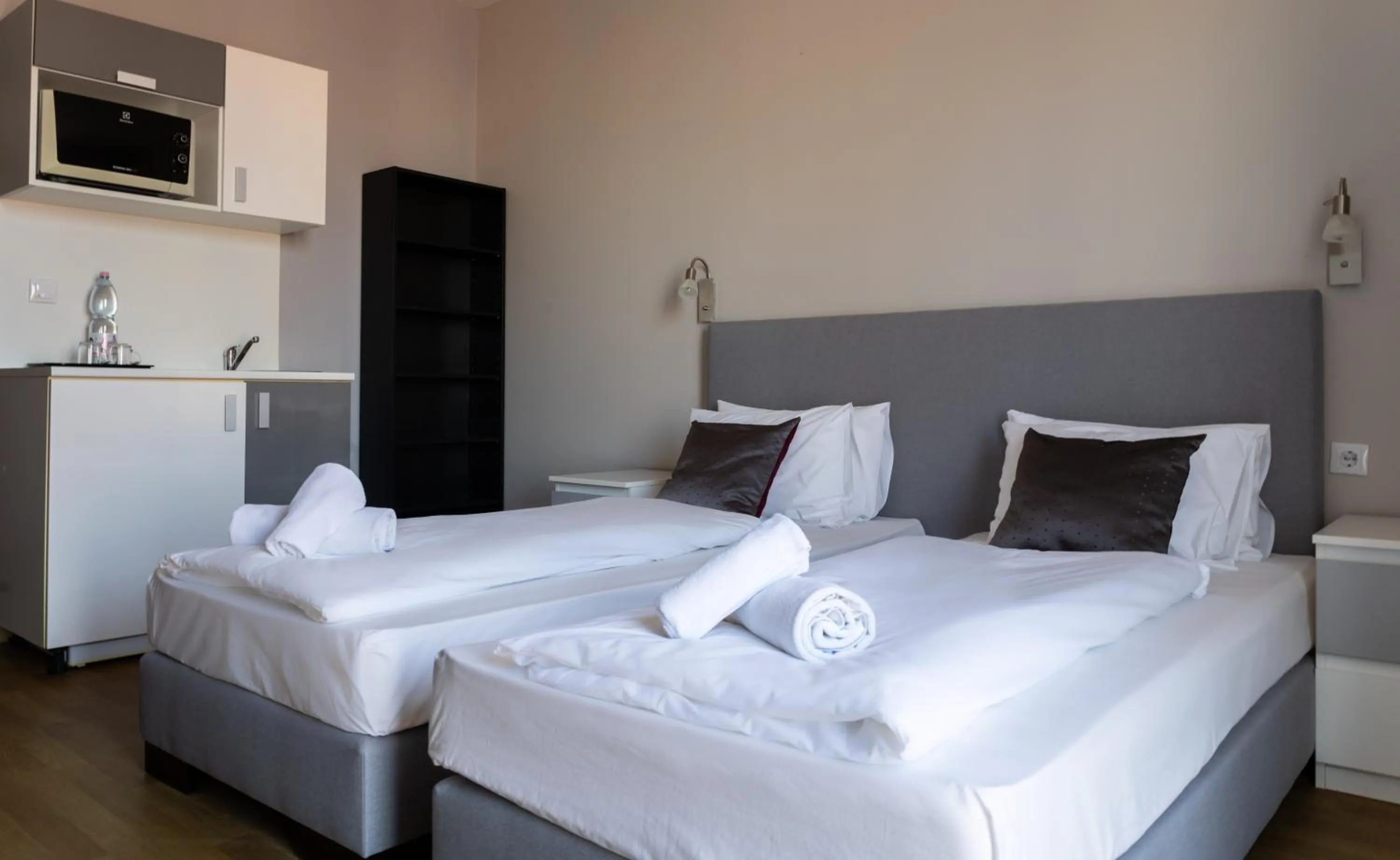 Bed in Di Verdi Imperial Hotel