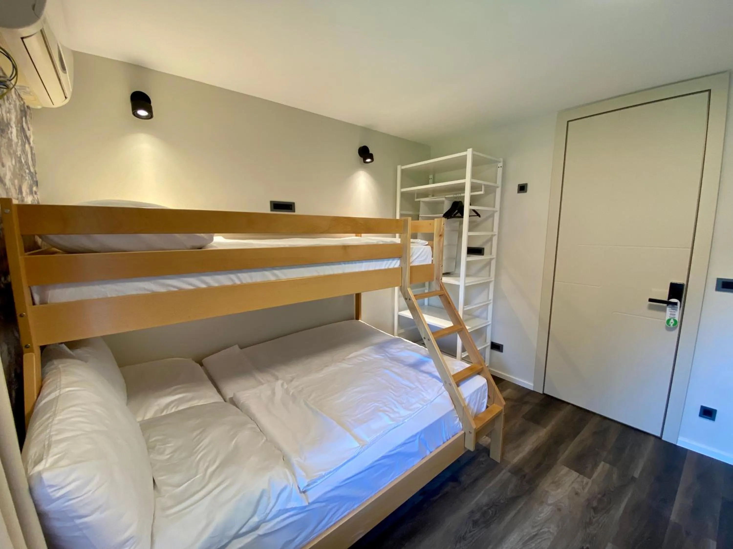 Bed in Boutique hotel ZBILJE