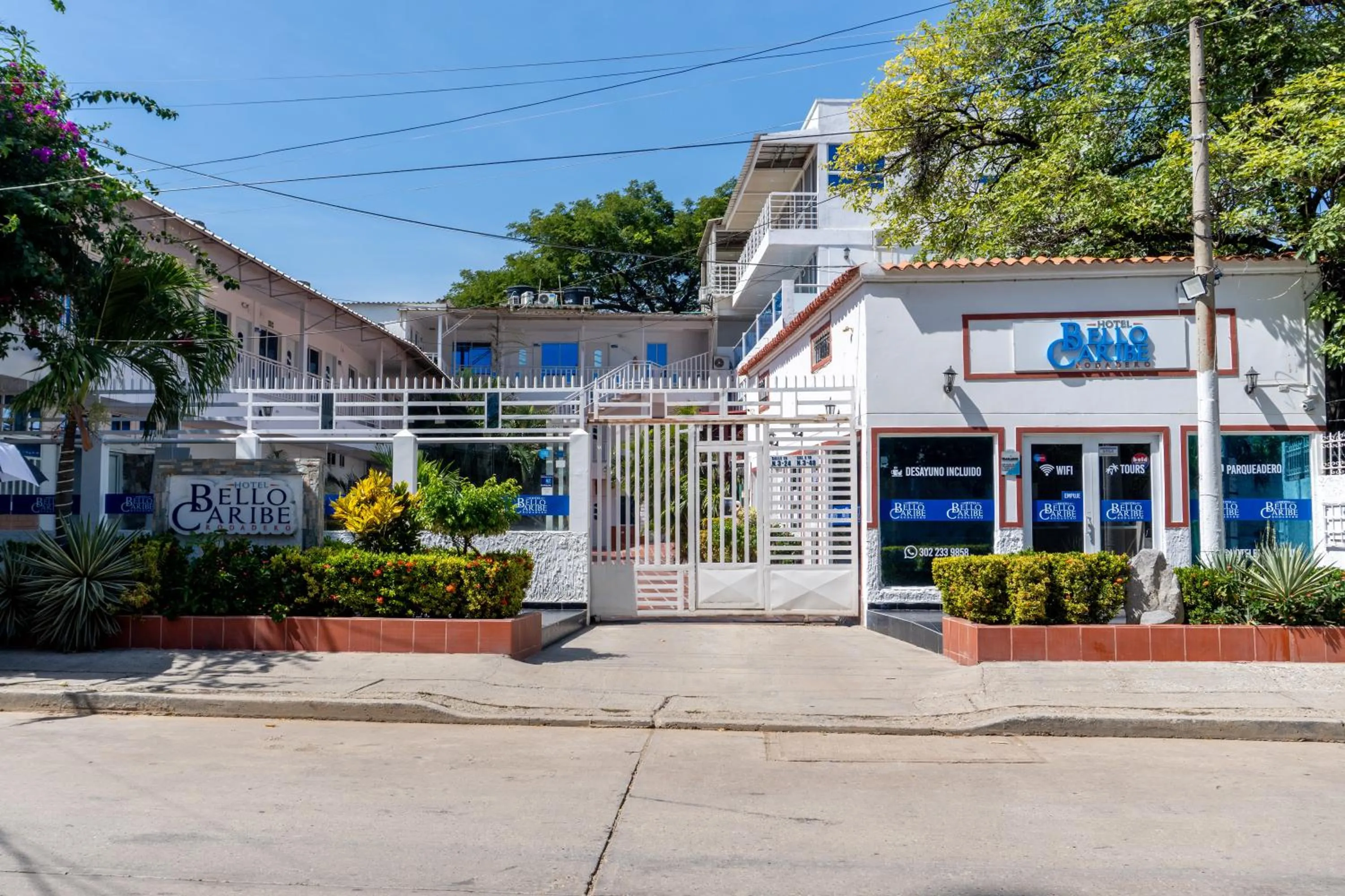 Facade/entrance in Hotel Bello Caribe Rodadero