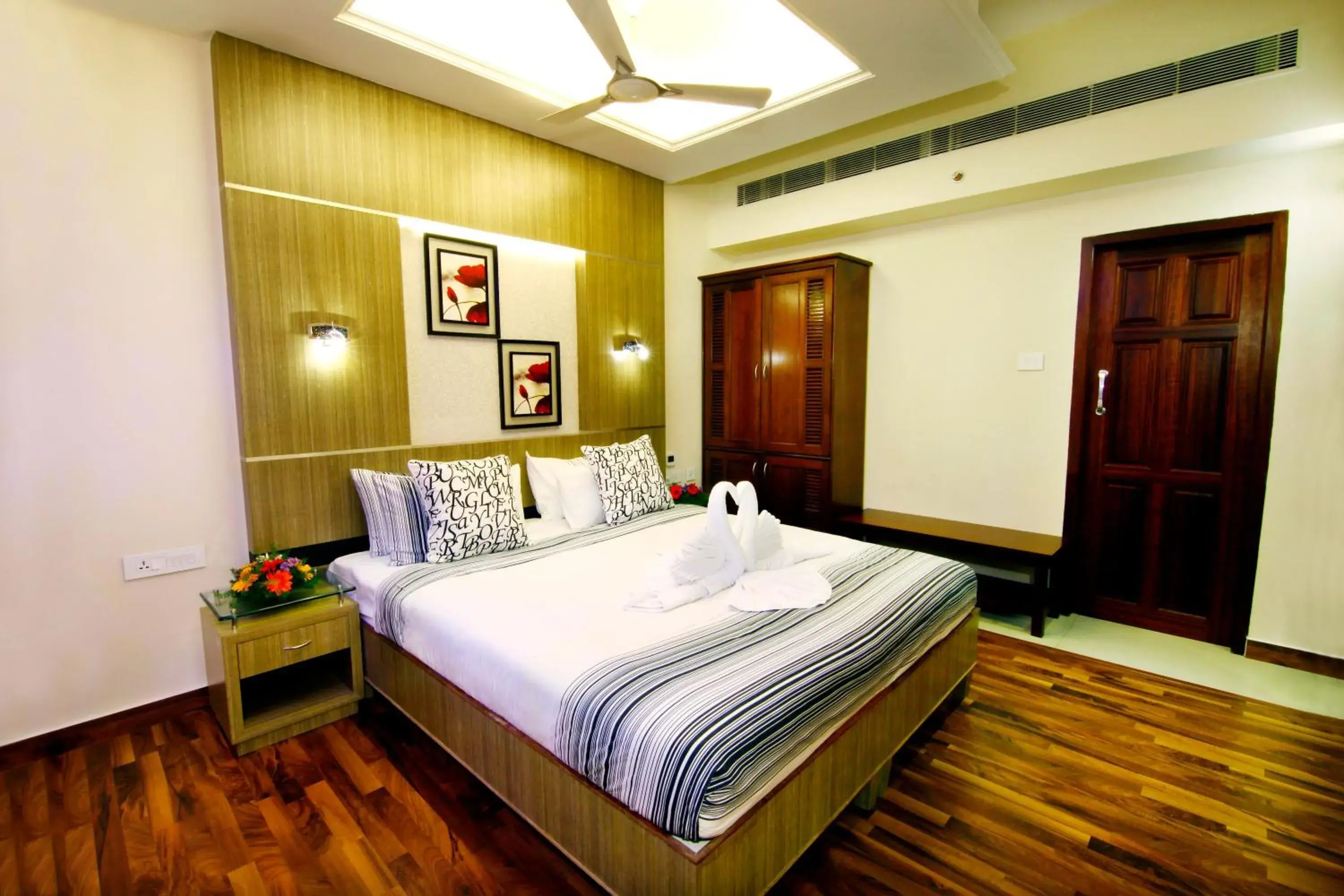 Seating area, Bed in Hotel Blue Nile Seating area, Bed in Hotel Blue Nile