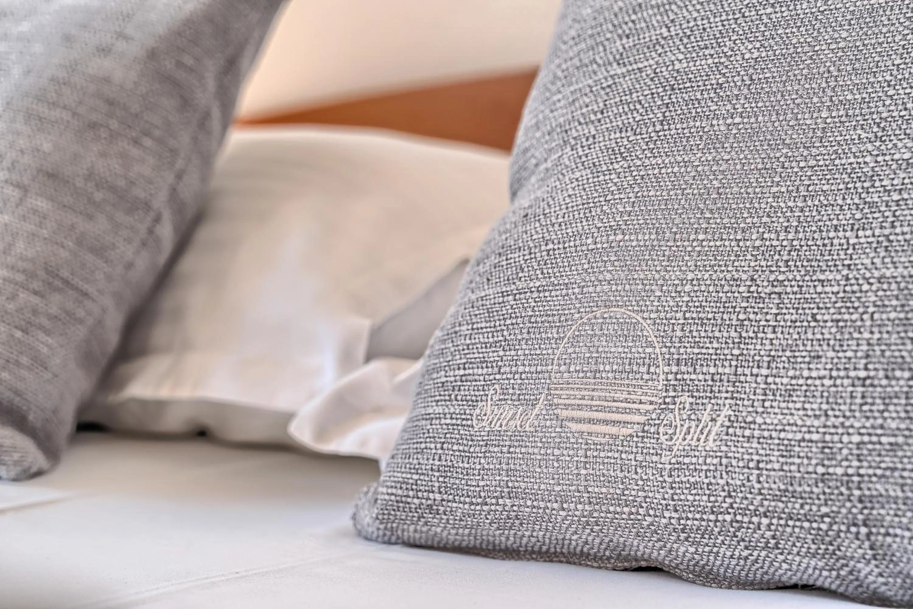 Bed in Sunset Split Rooms