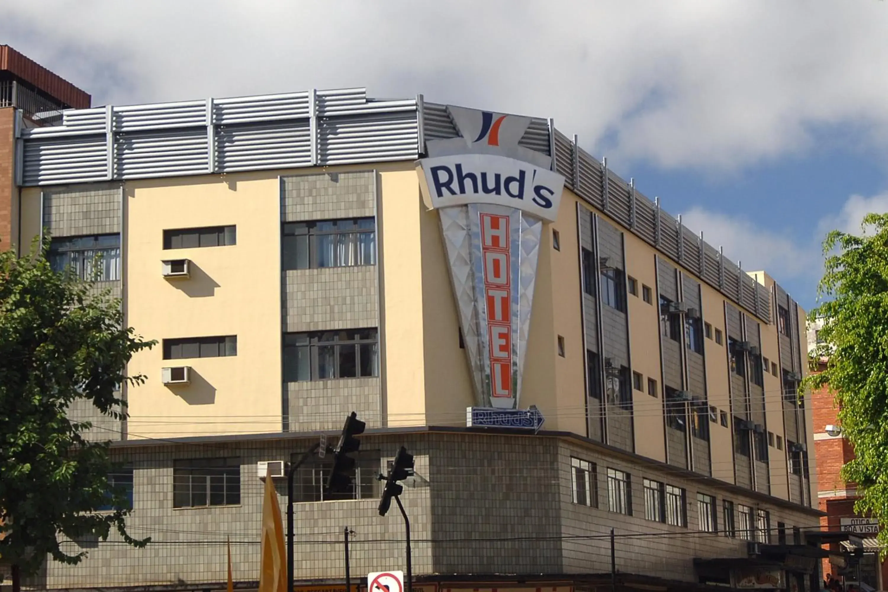 Rhud's Hotel Rhud's Hotel