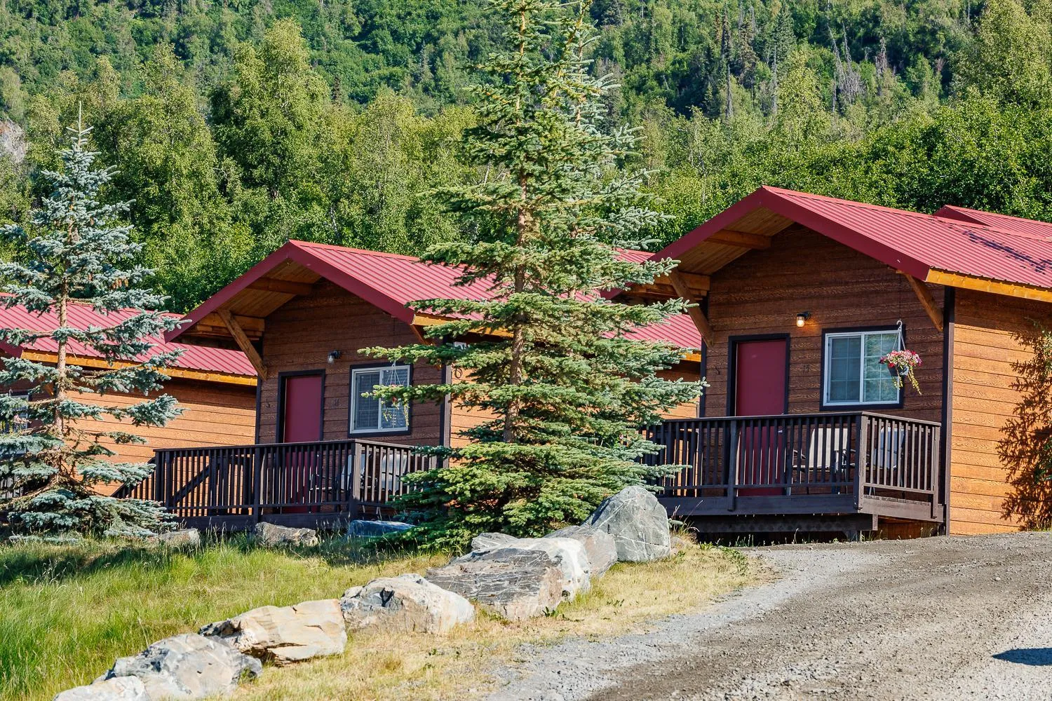 Property building in Alaska Glacier Lodge