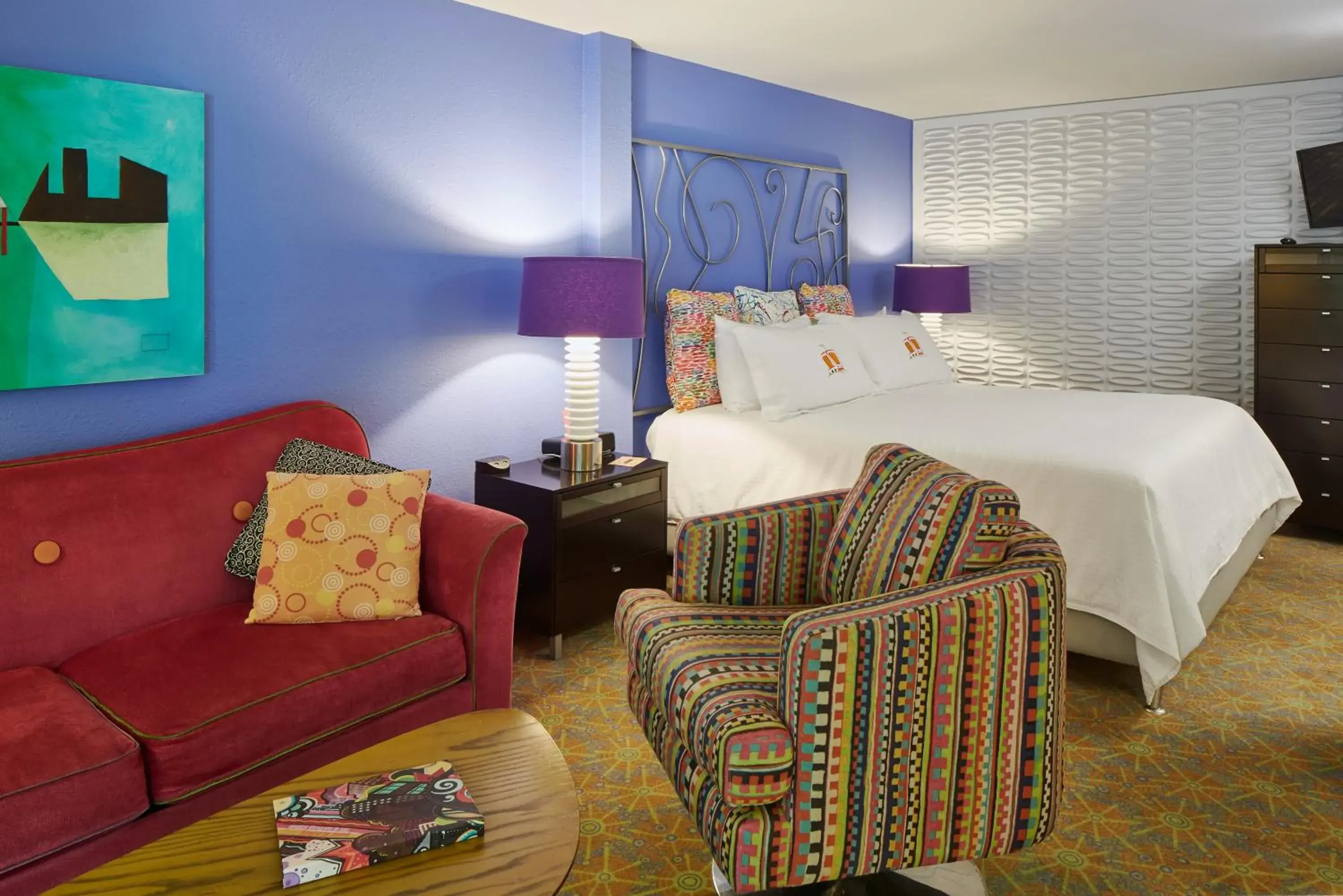 Living room, Bed in Inn at Northrup Station Living room, Bed in Inn at Northrup Station