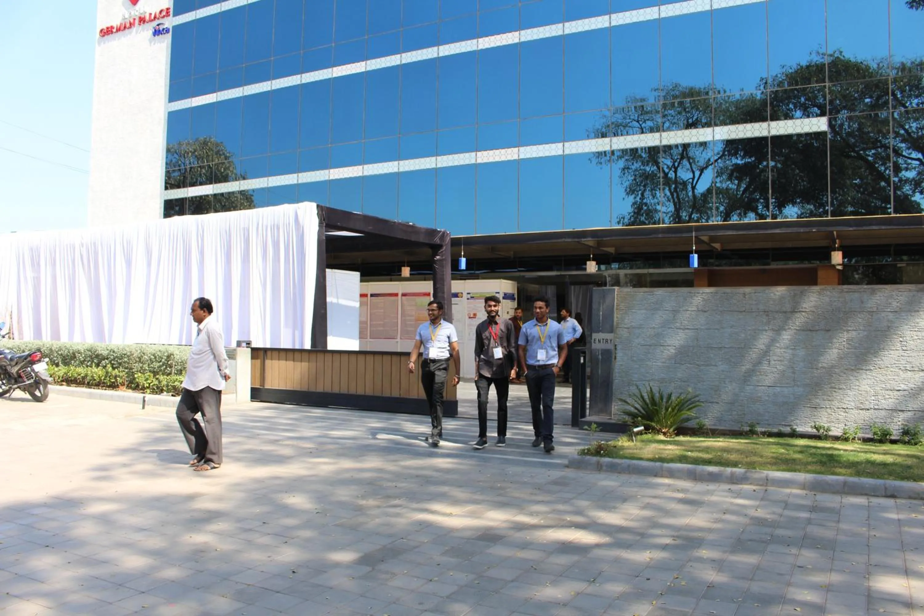 Facade/entrance in Hotel German Palace Near to Airport