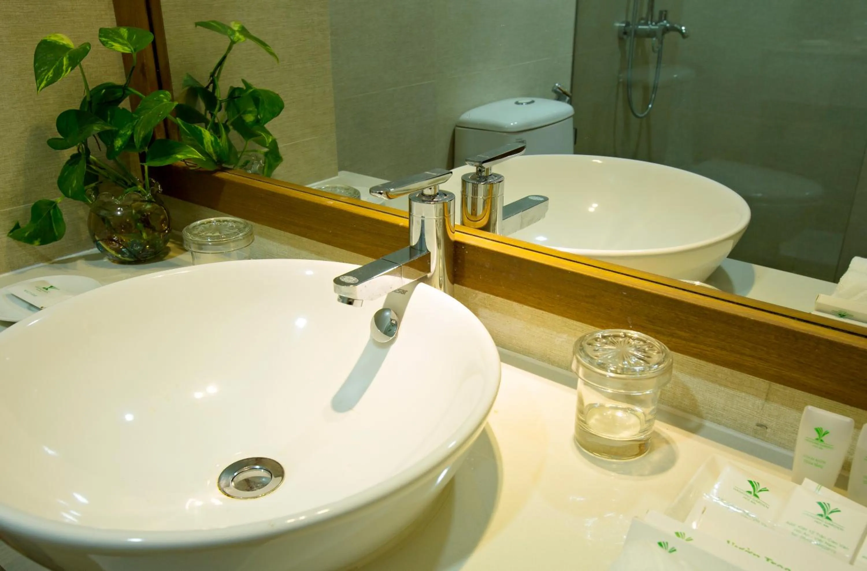 Toilet in Hanging Garden Hoi An