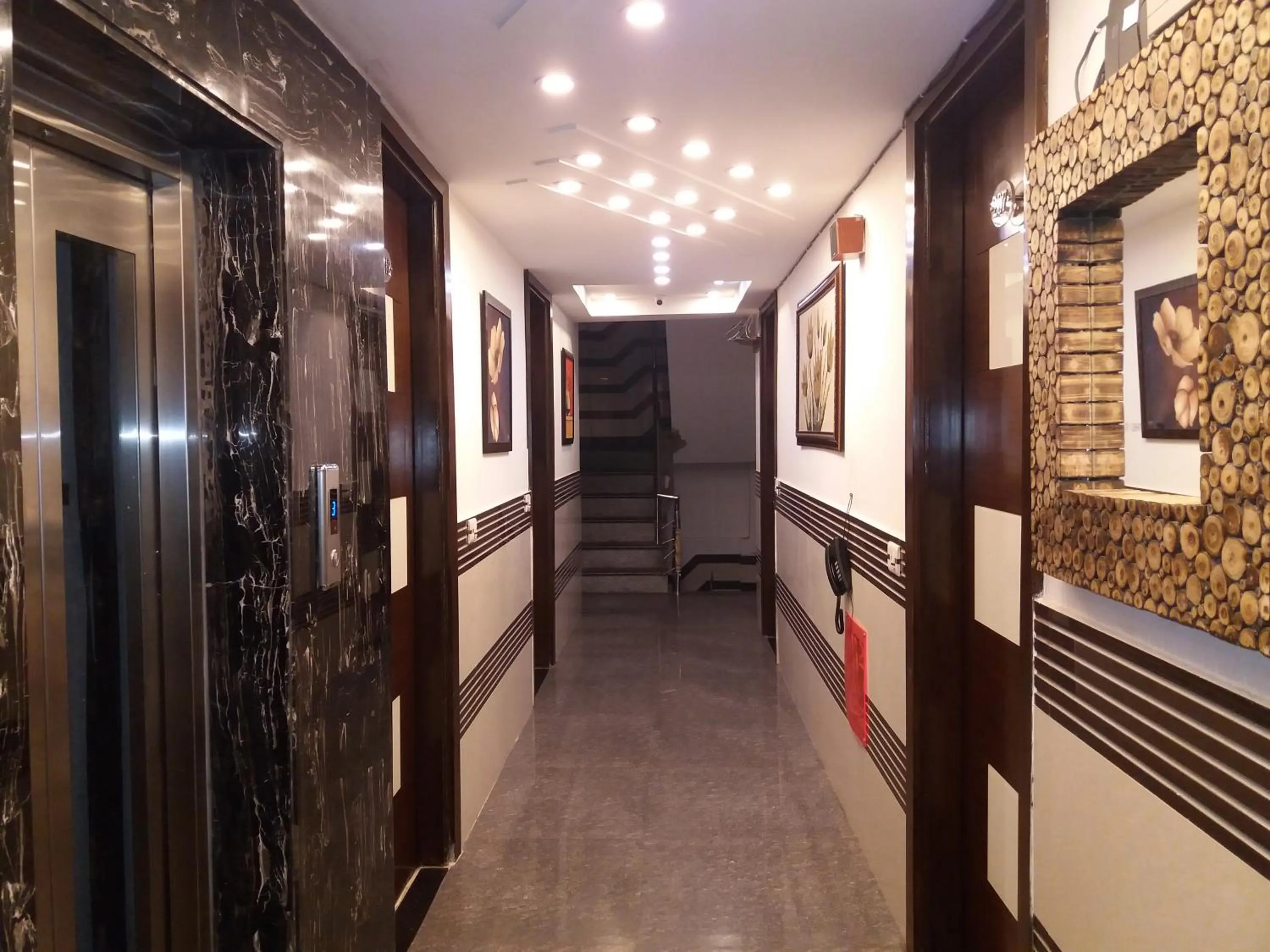 Lobby or reception in Hotel Station View Opposite New Delhi Railway