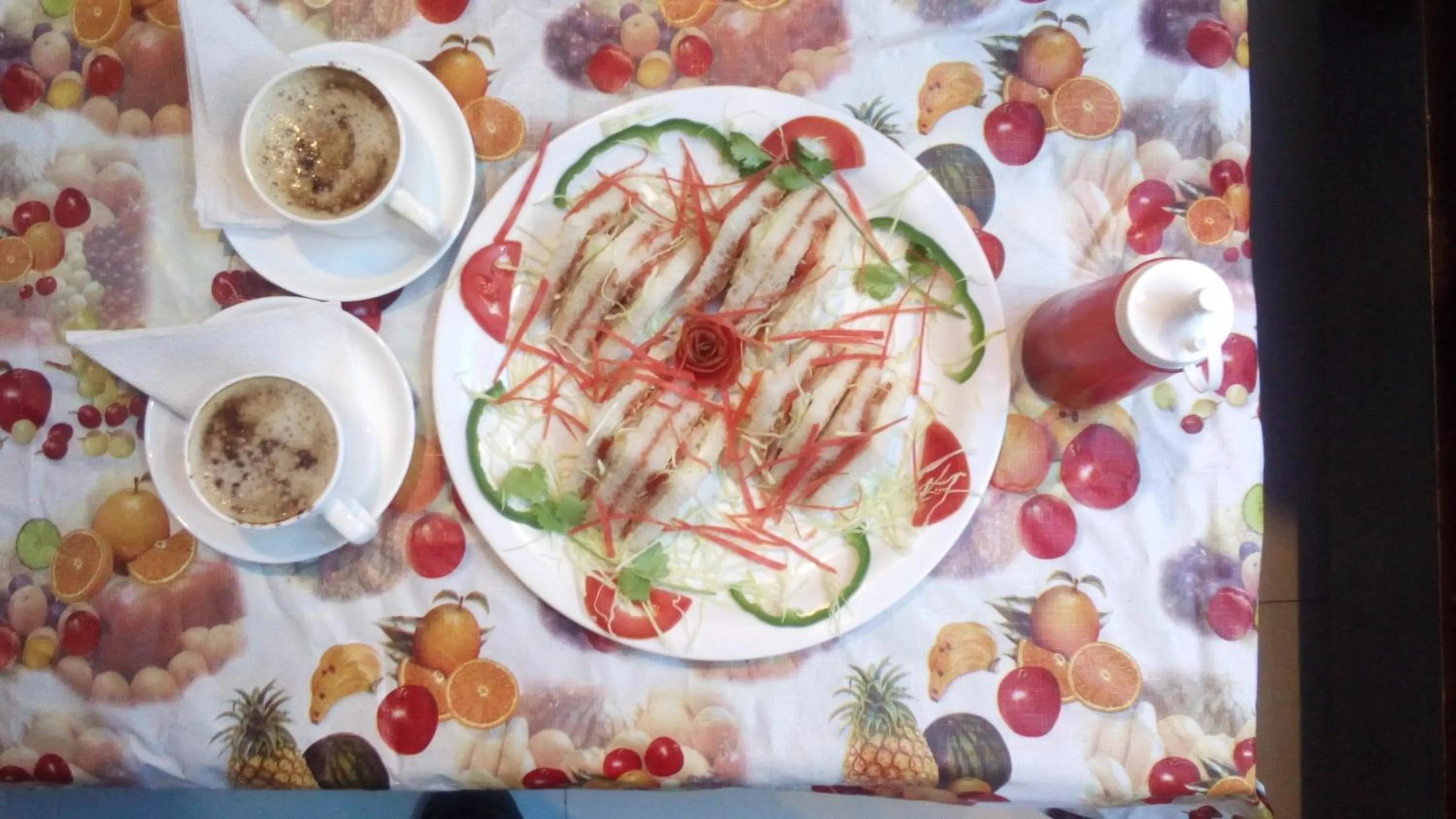 Restaurant/places to eat in Hotel Station View Opposite New Delhi Railway