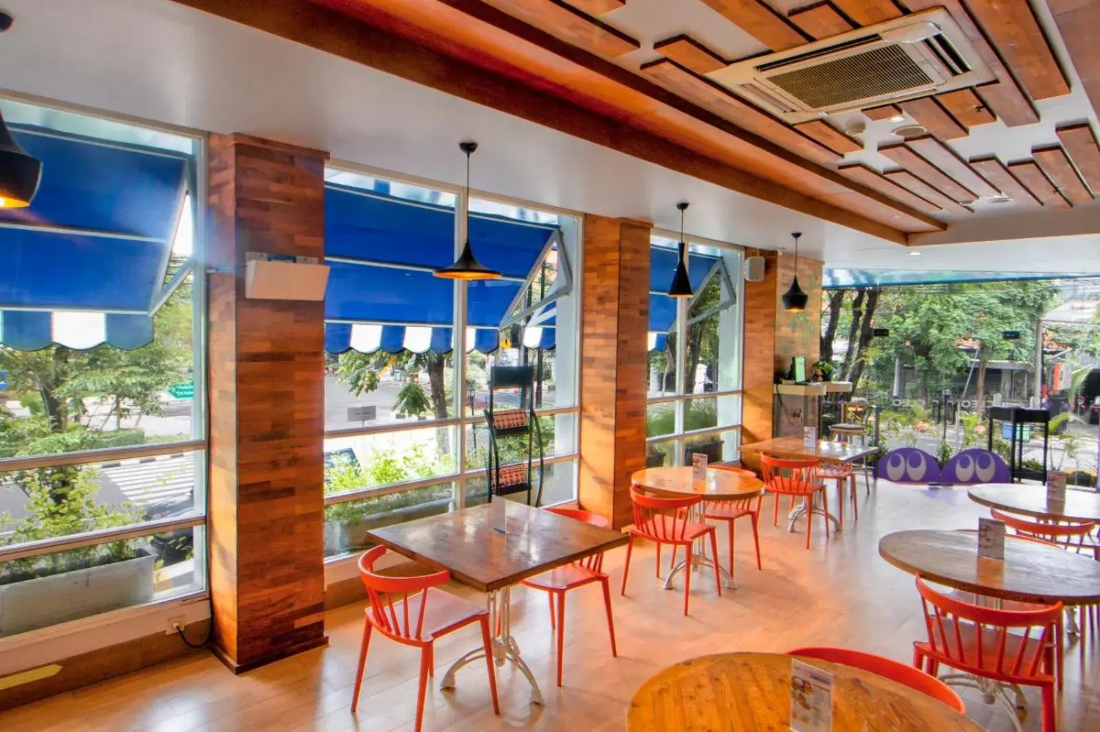 Restaurant/places to eat in Cleo Balaikota Surabaya Restaurant/places to eat in Cleo Balaikota Surabaya