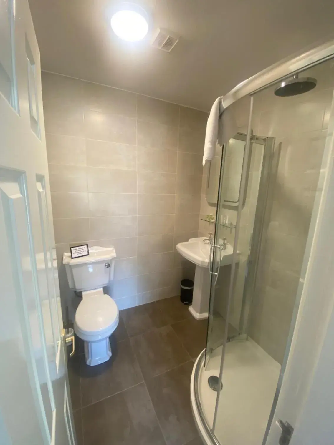 Standard Double Room in Long Quay House Standard Double Room in Long Quay House