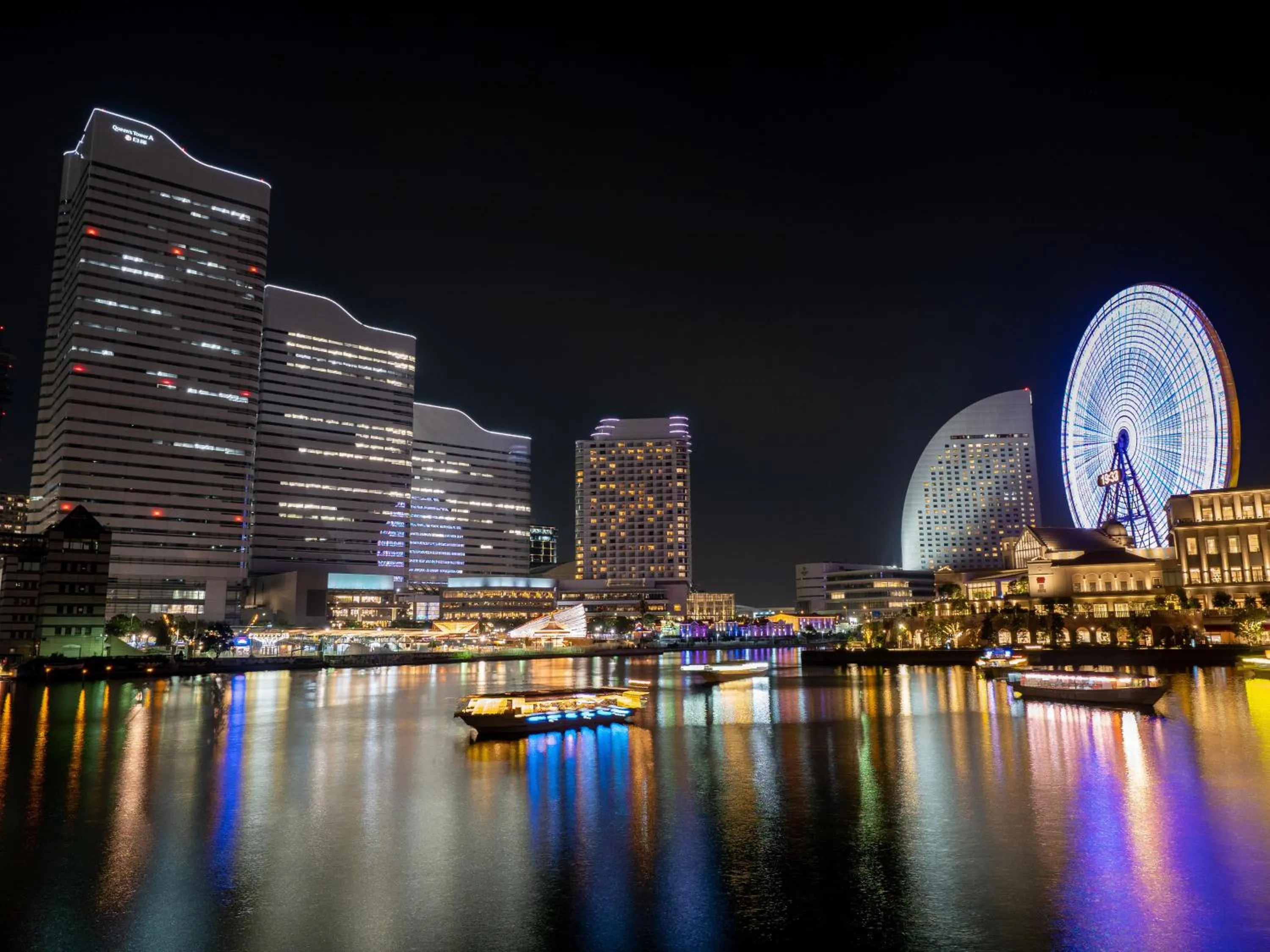 Nearby landmark in Super Hotel Yokohama Kannai