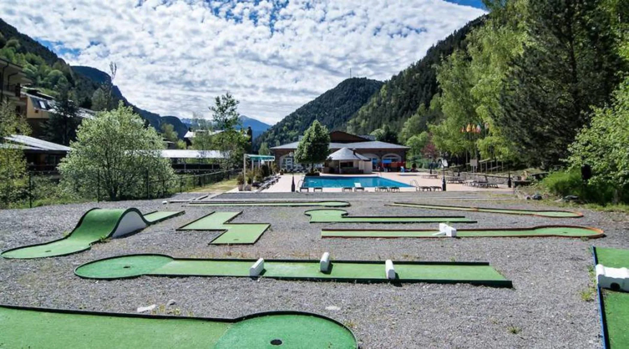 Minigolf in Hotel Sant Gothard by Nexta