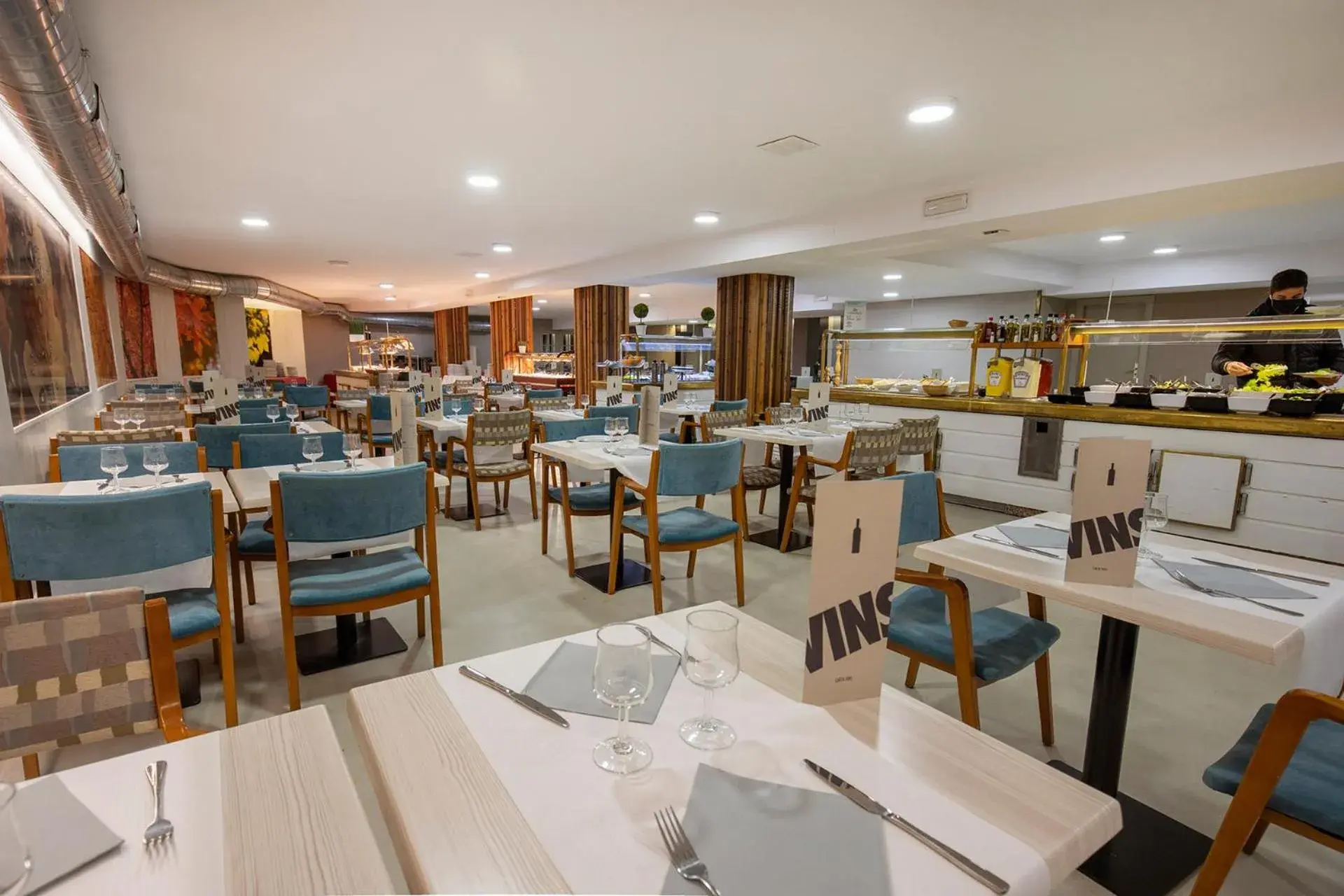 Restaurant/places to eat in Hotel Sant Gothard by Nexta Restaurant/places to eat in Hotel Sant Gothard by Nexta