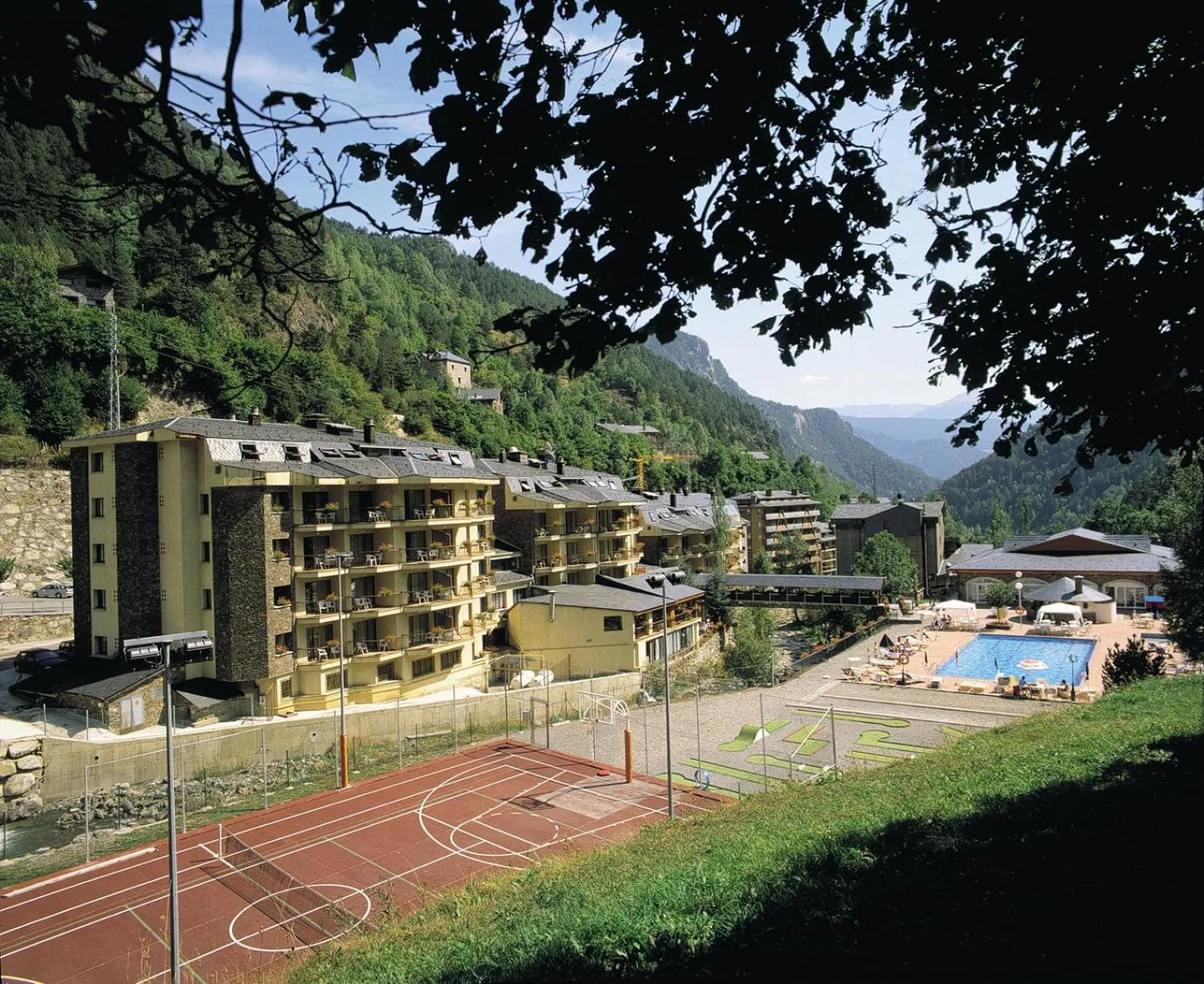 Property building in Hotel Sant Gothard by Nexta
