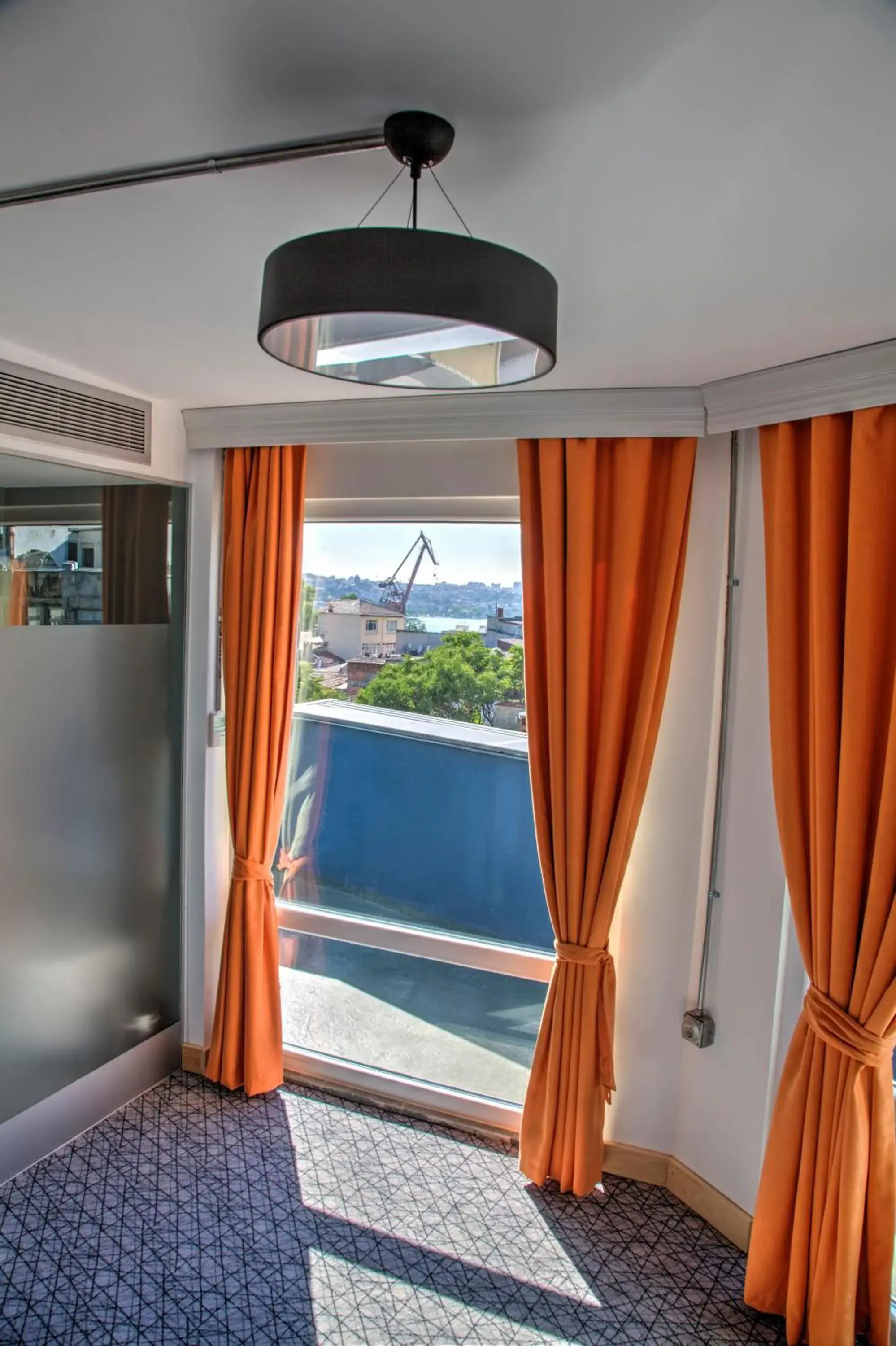 City view in Vavien Hotel City view in Vavien Hotel