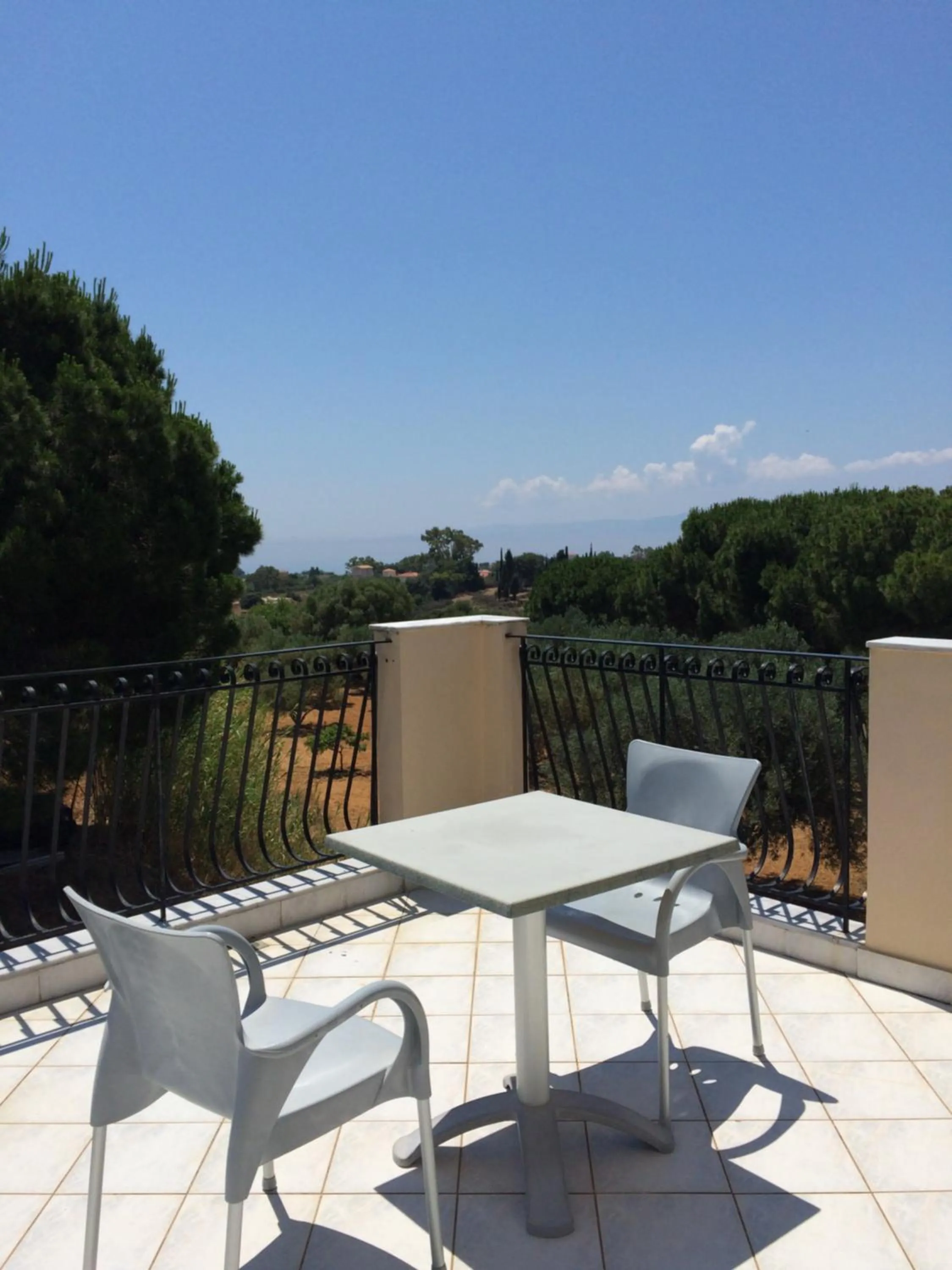 Balcony/Terrace in Koukounaries Studios