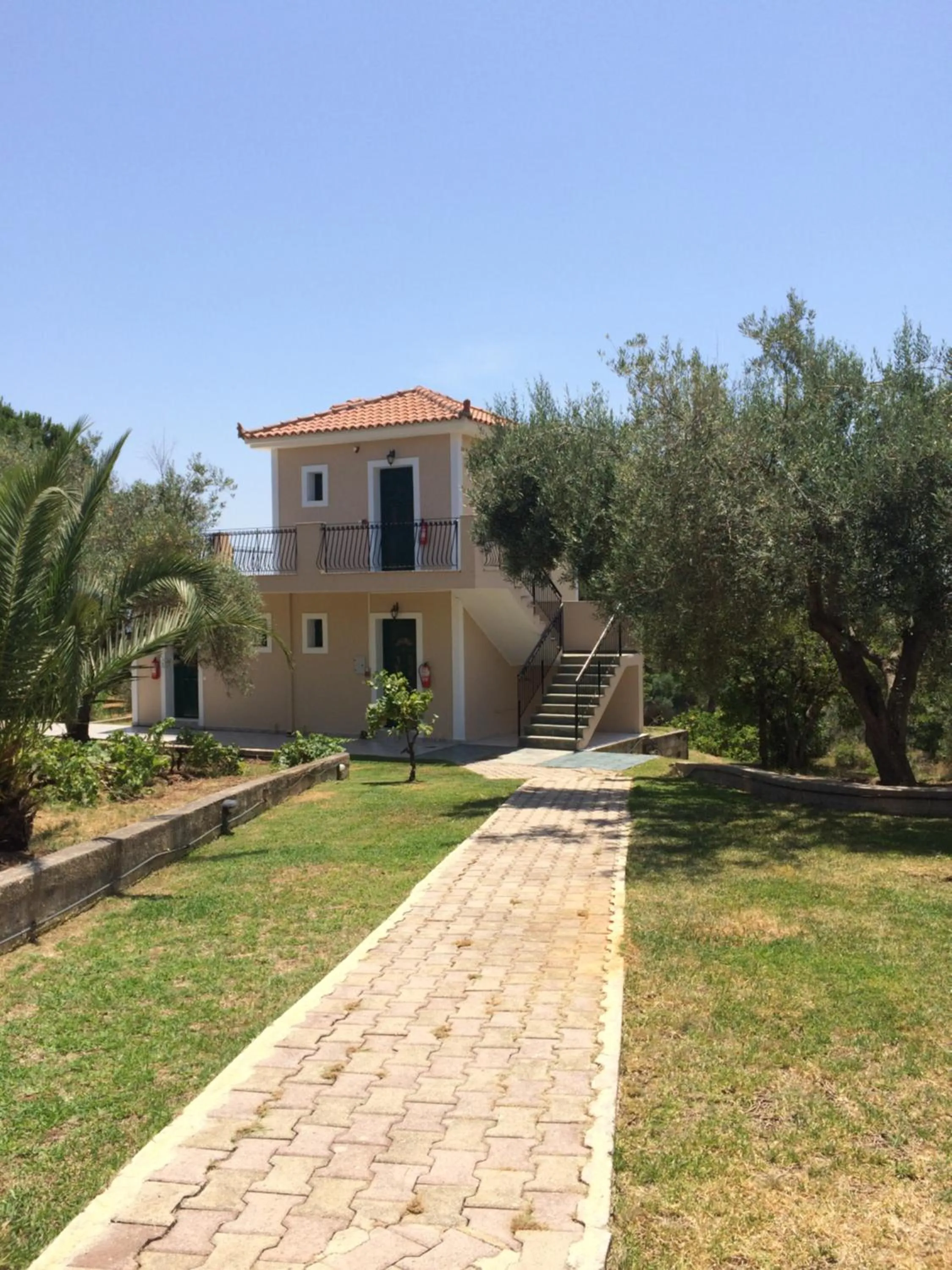 Property building in Koukounaries Studios