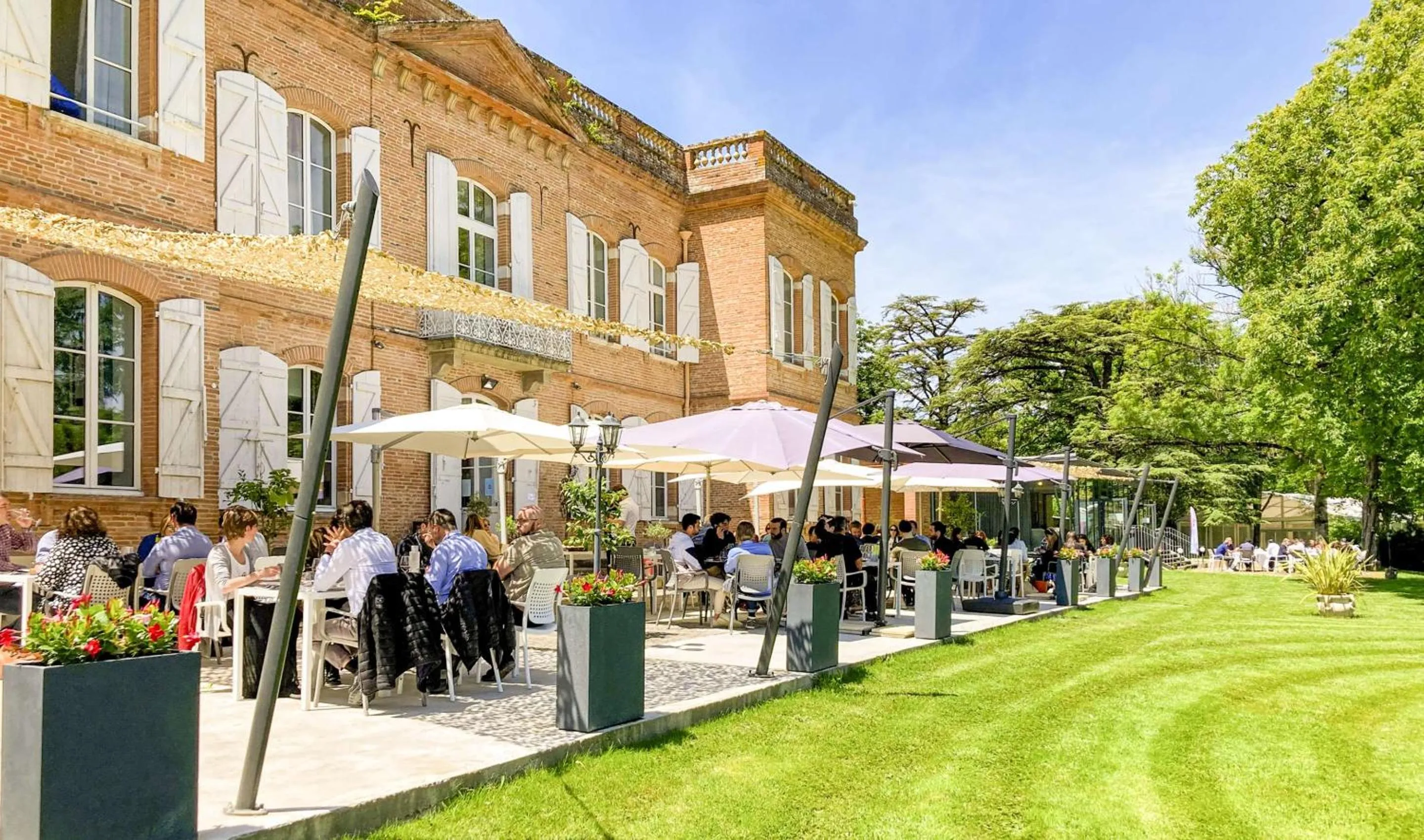 Restaurant/places to eat in Best Western Premier Le Domaine de Montjoie