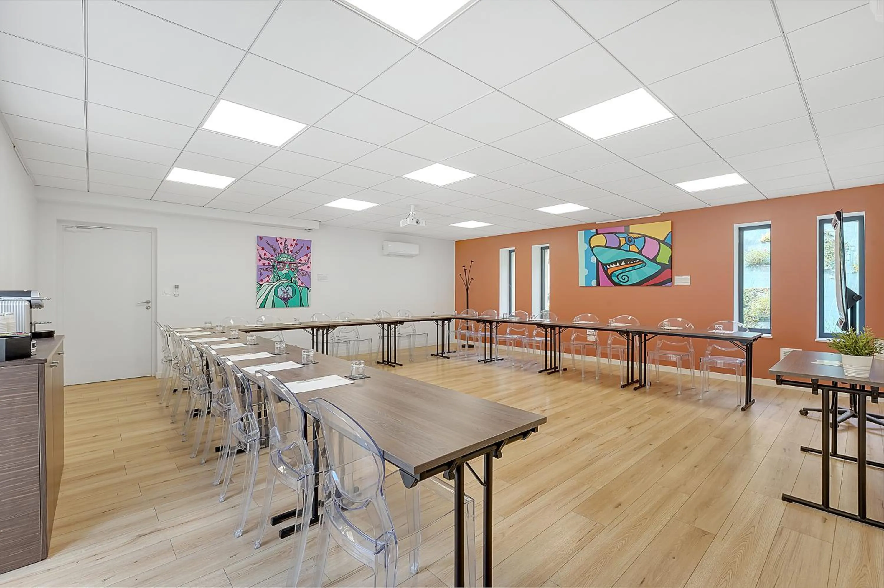 Property building in Best Western Premier Le Domaine de Montjoie