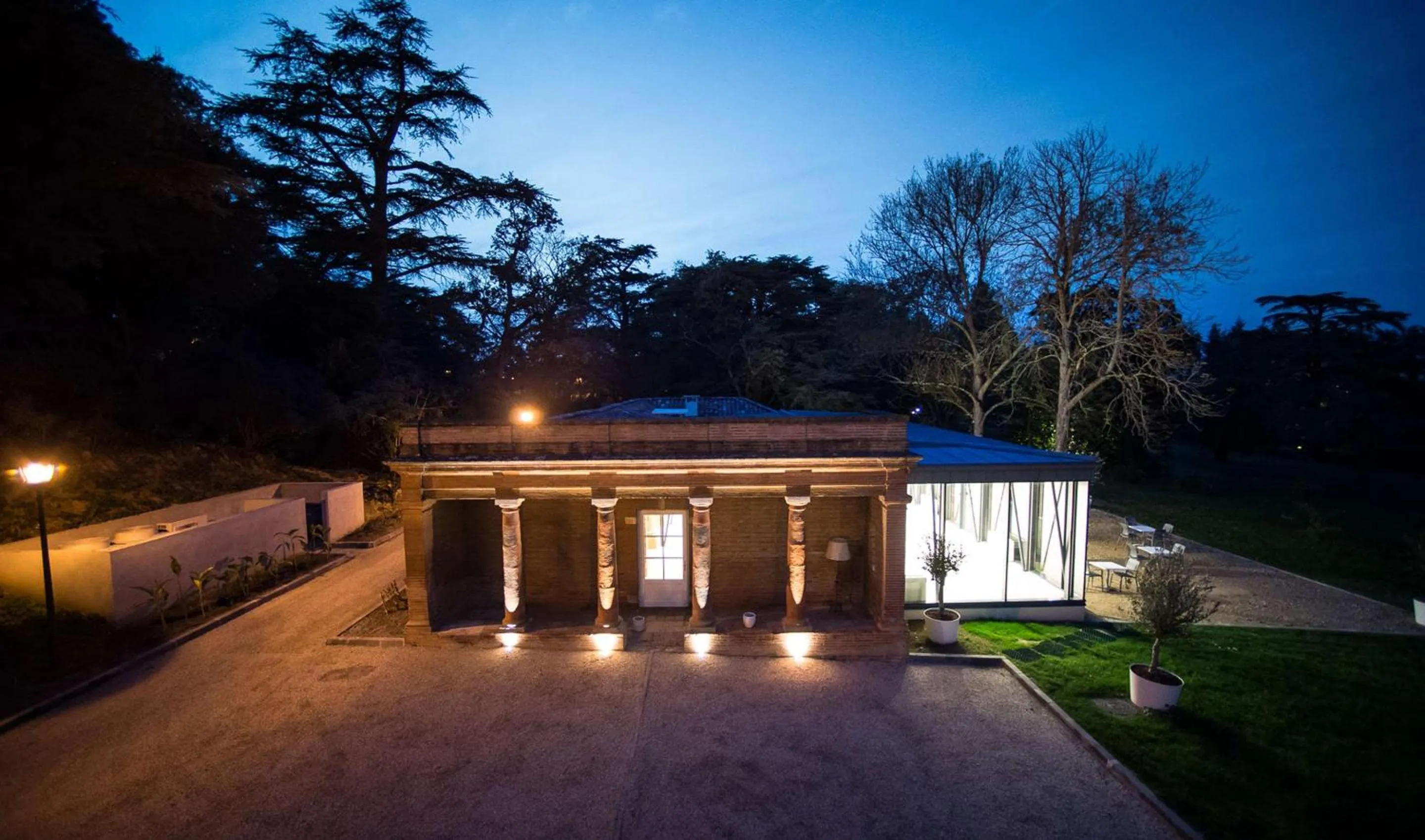 Property building in Best Western Premier Le Domaine de Montjoie