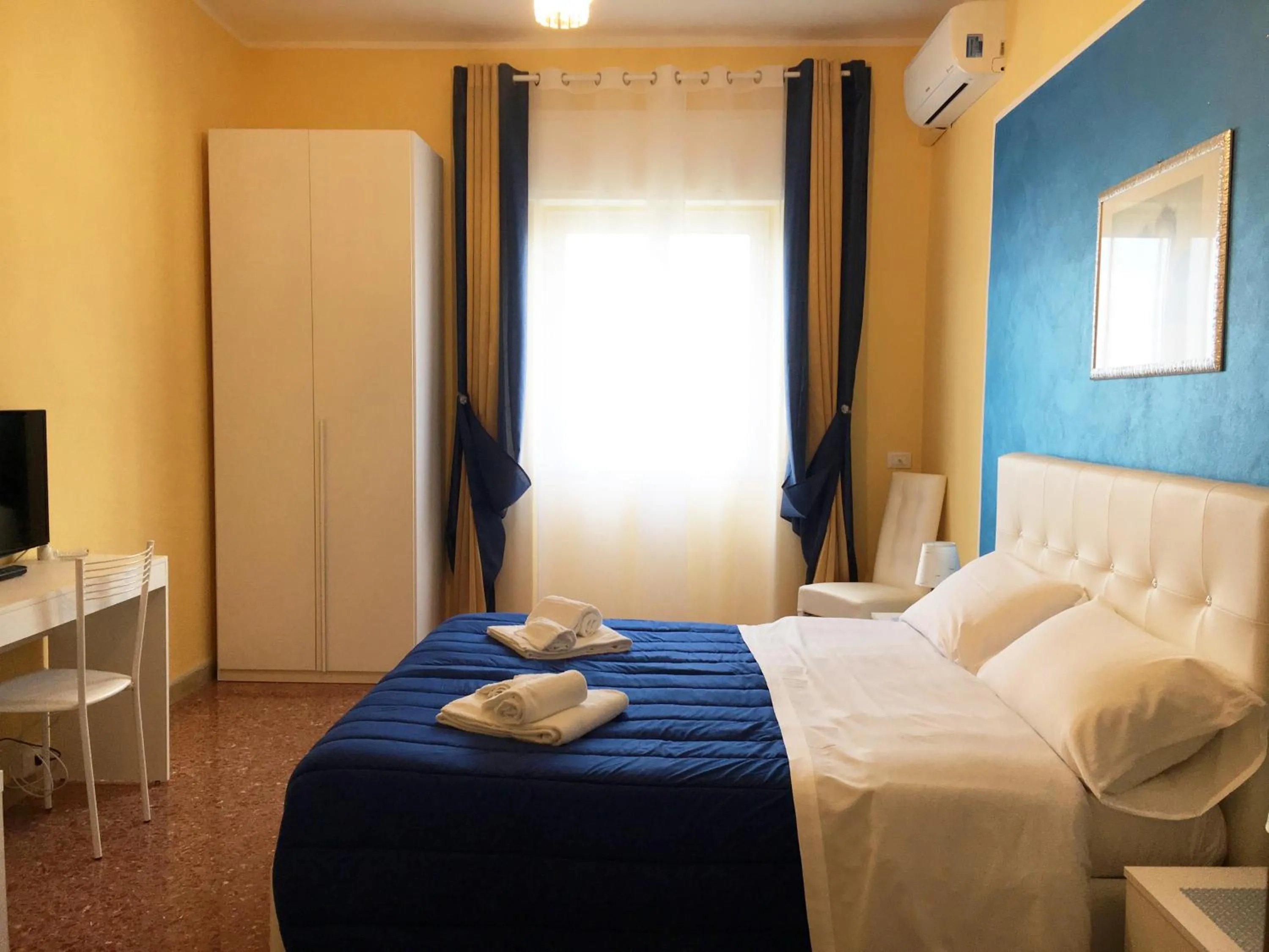 Bed in La Città degli Dei