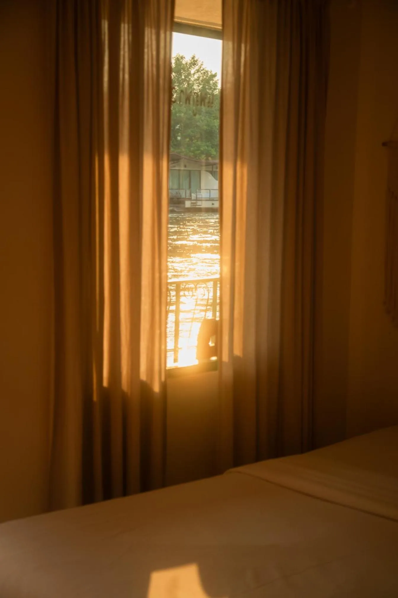 Bed in Baanpufa Resort