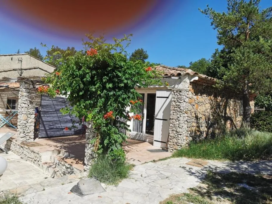 Le Mas de Cocagne - Gite et Chambre d'hôte - Piscine et SPA