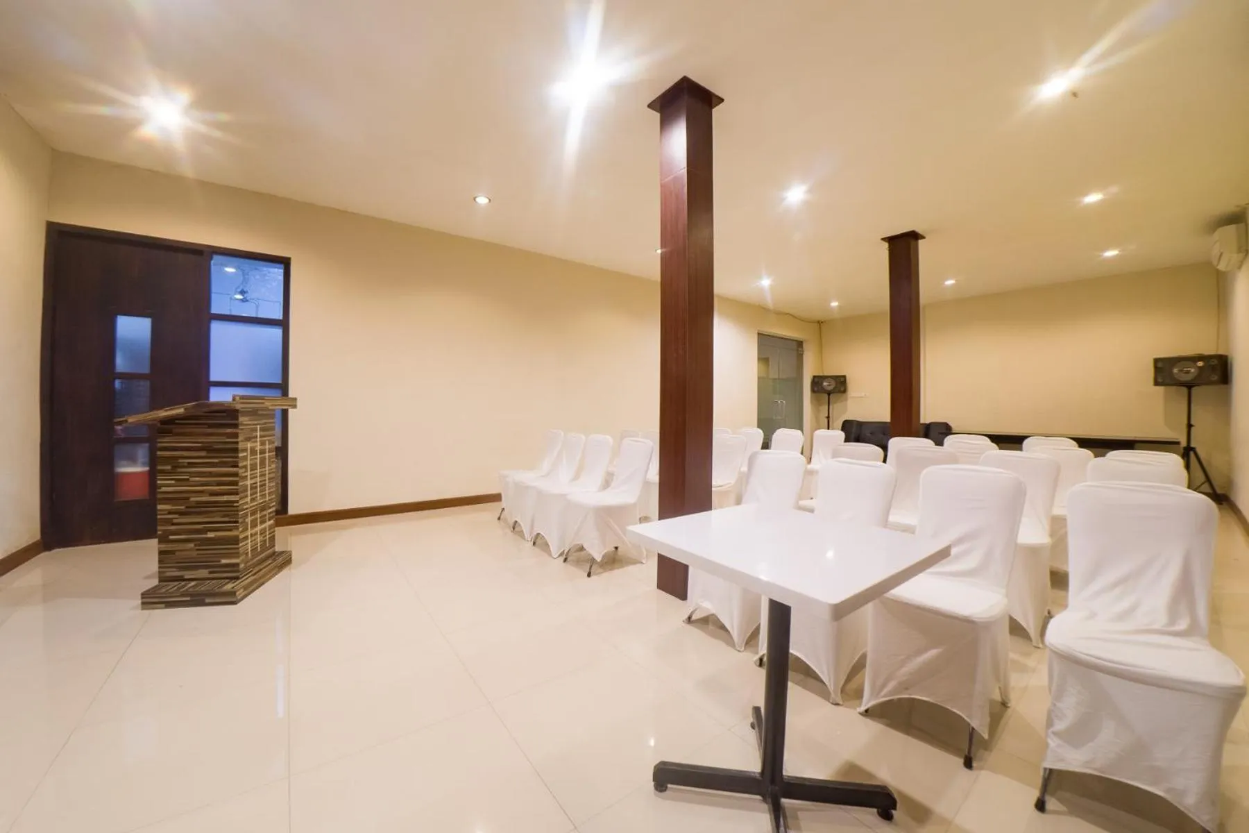 Meeting/conference room in Budget Hotel Ambon
